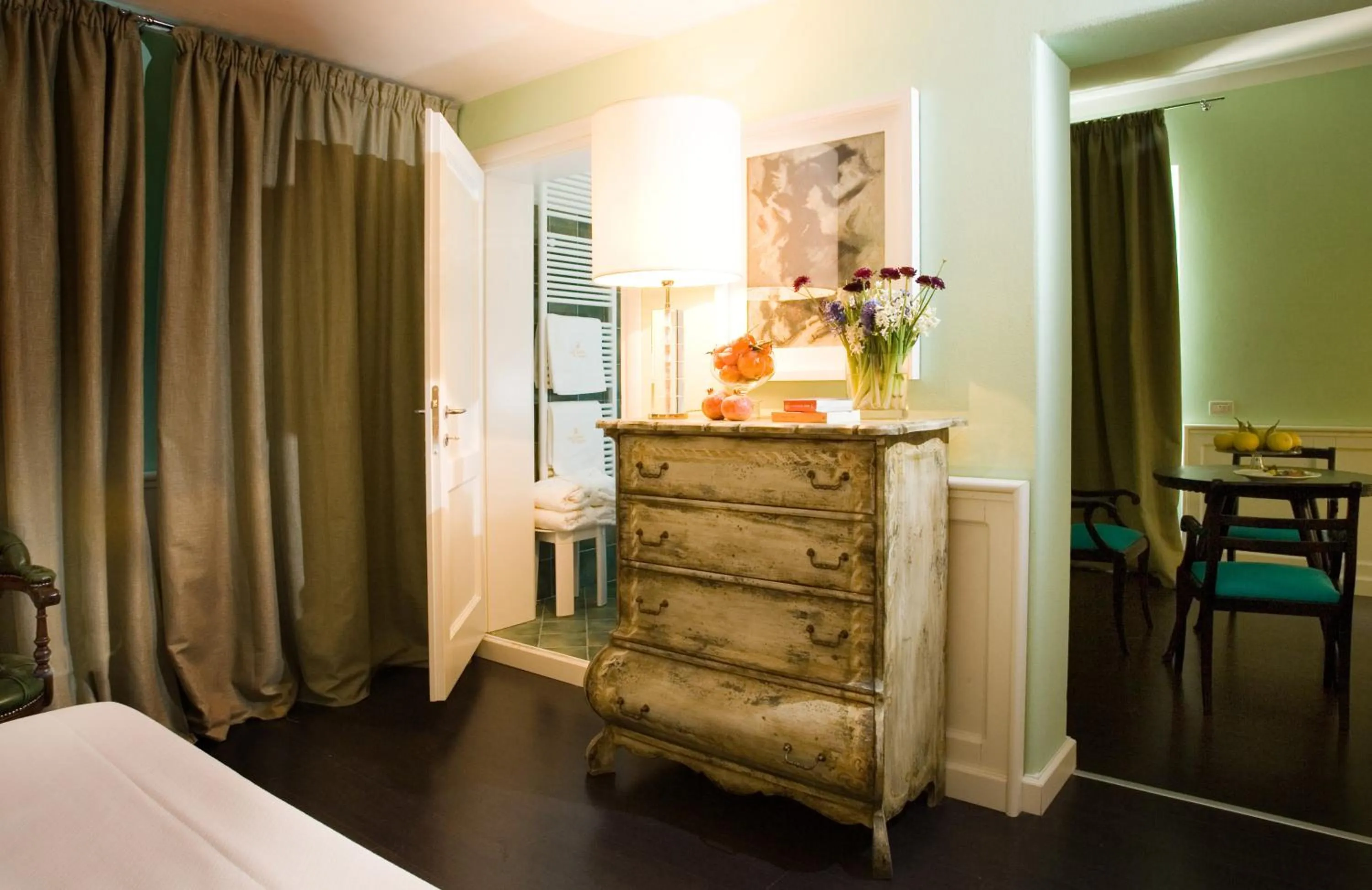 Photo of the whole room, Bed in Quel Castello di Diegaro