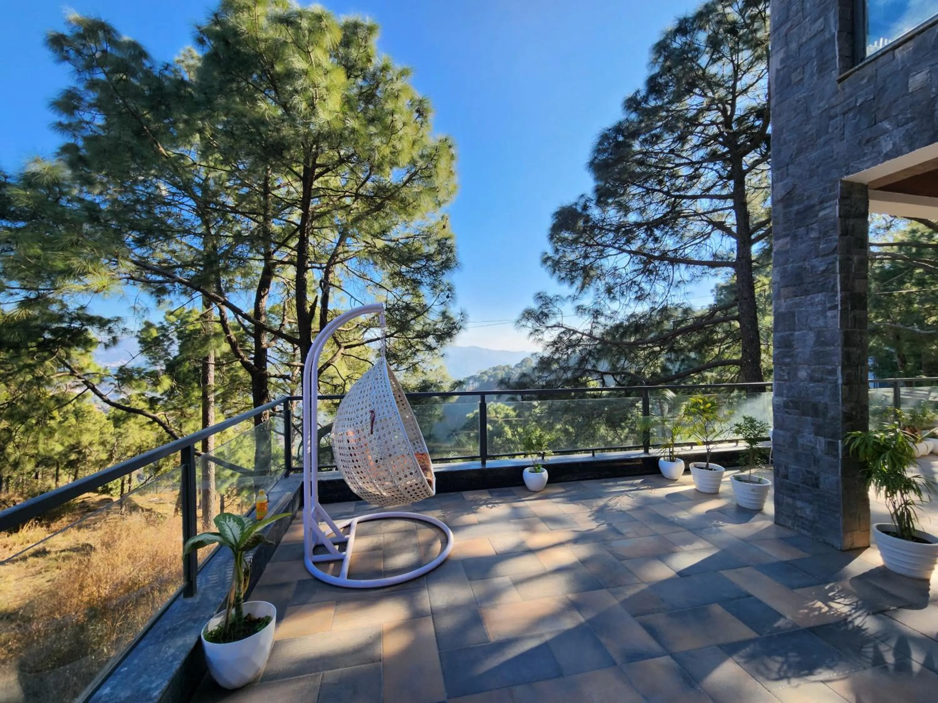 Balcony/Terrace in The Hamilton Kasauli