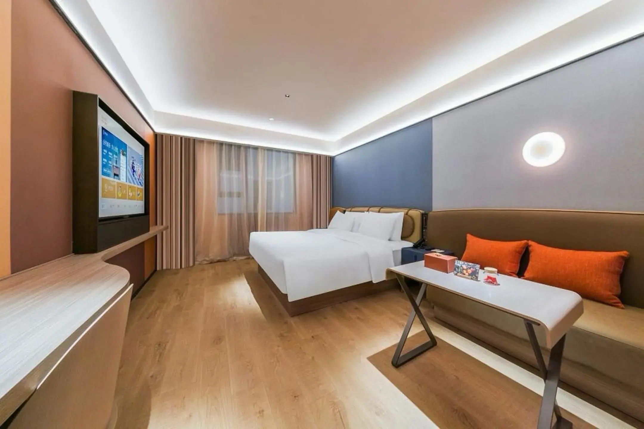 Double Room in Orange Hotel Guilin Yangshuo West Street Branch Double Room in Orange Hotel Guilin Yangshuo West Street Branch