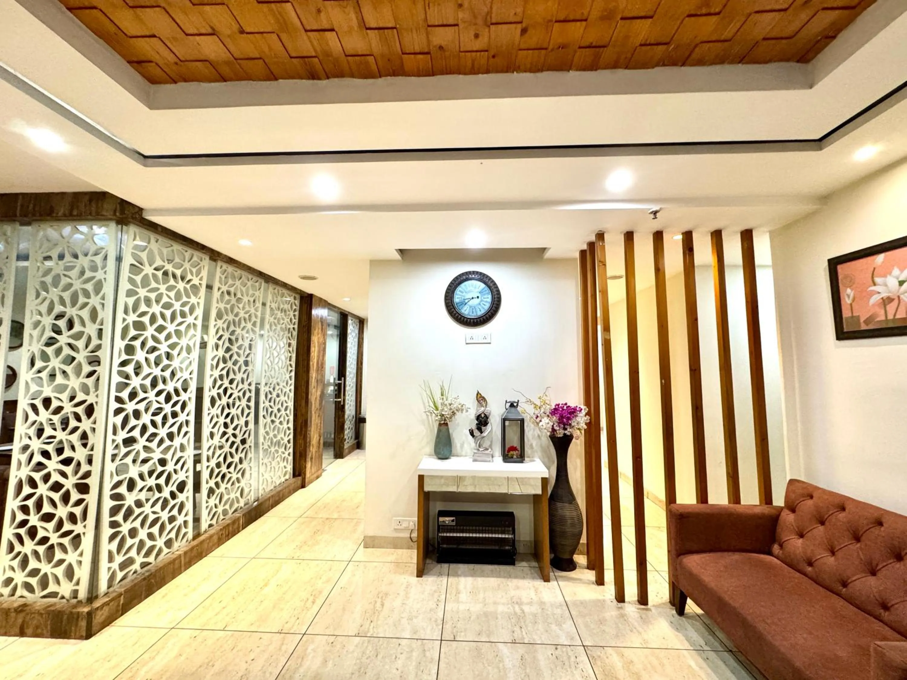 Property building, Bed in Hotel Bahl Regency