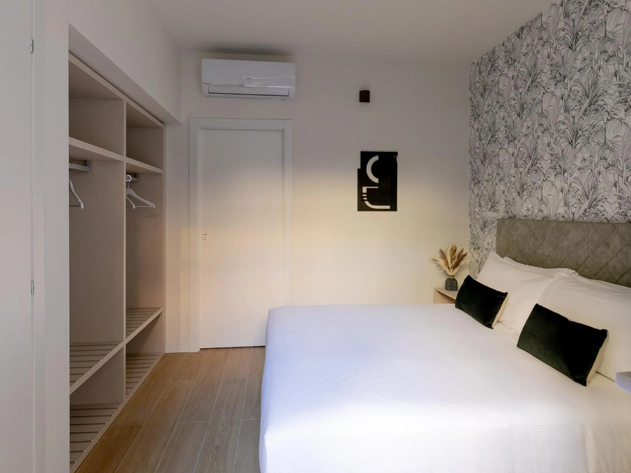 Bed in Aiello Hotels - CityLife Apartments