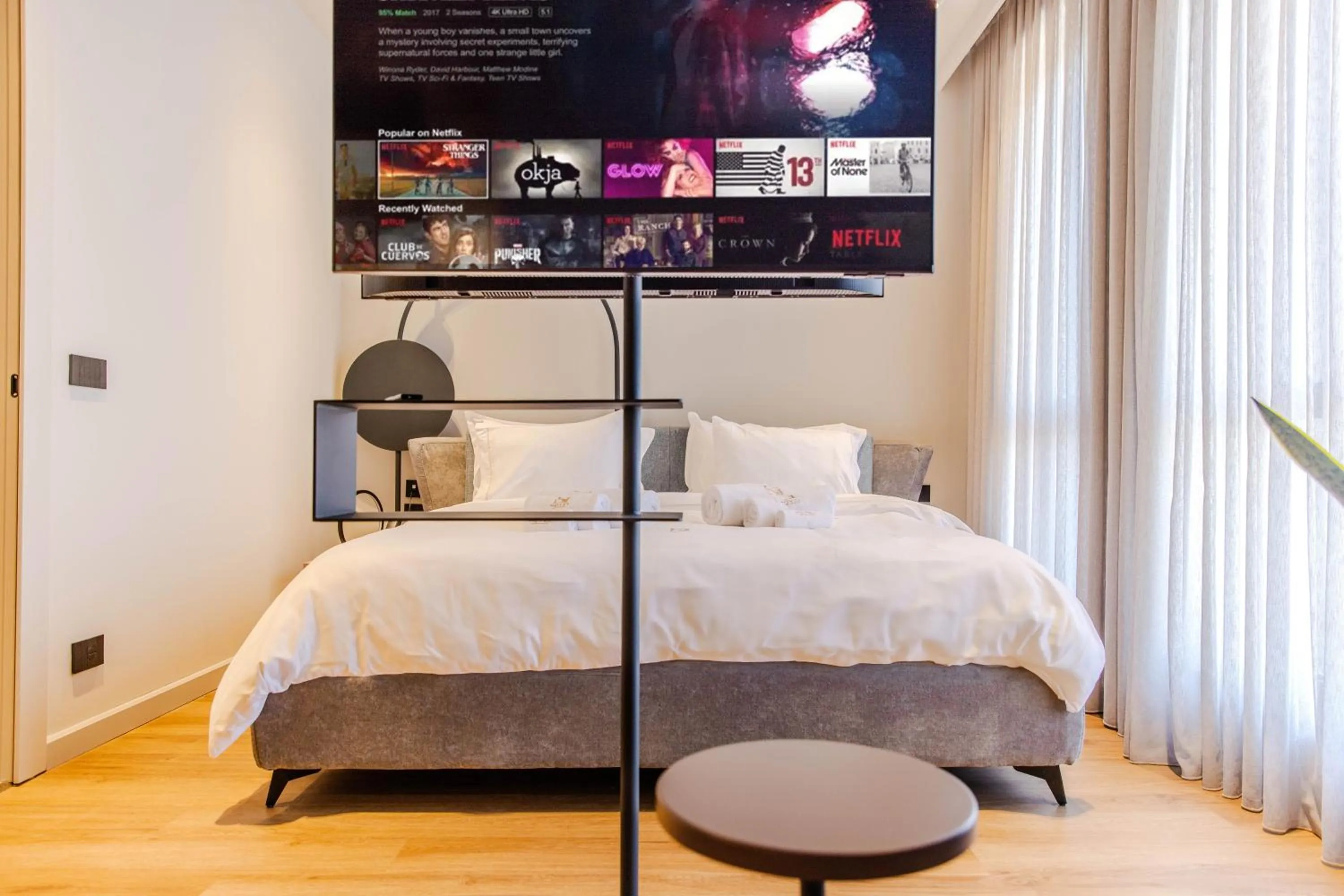 TV and multimedia, Bed in Si Hotel Tirana