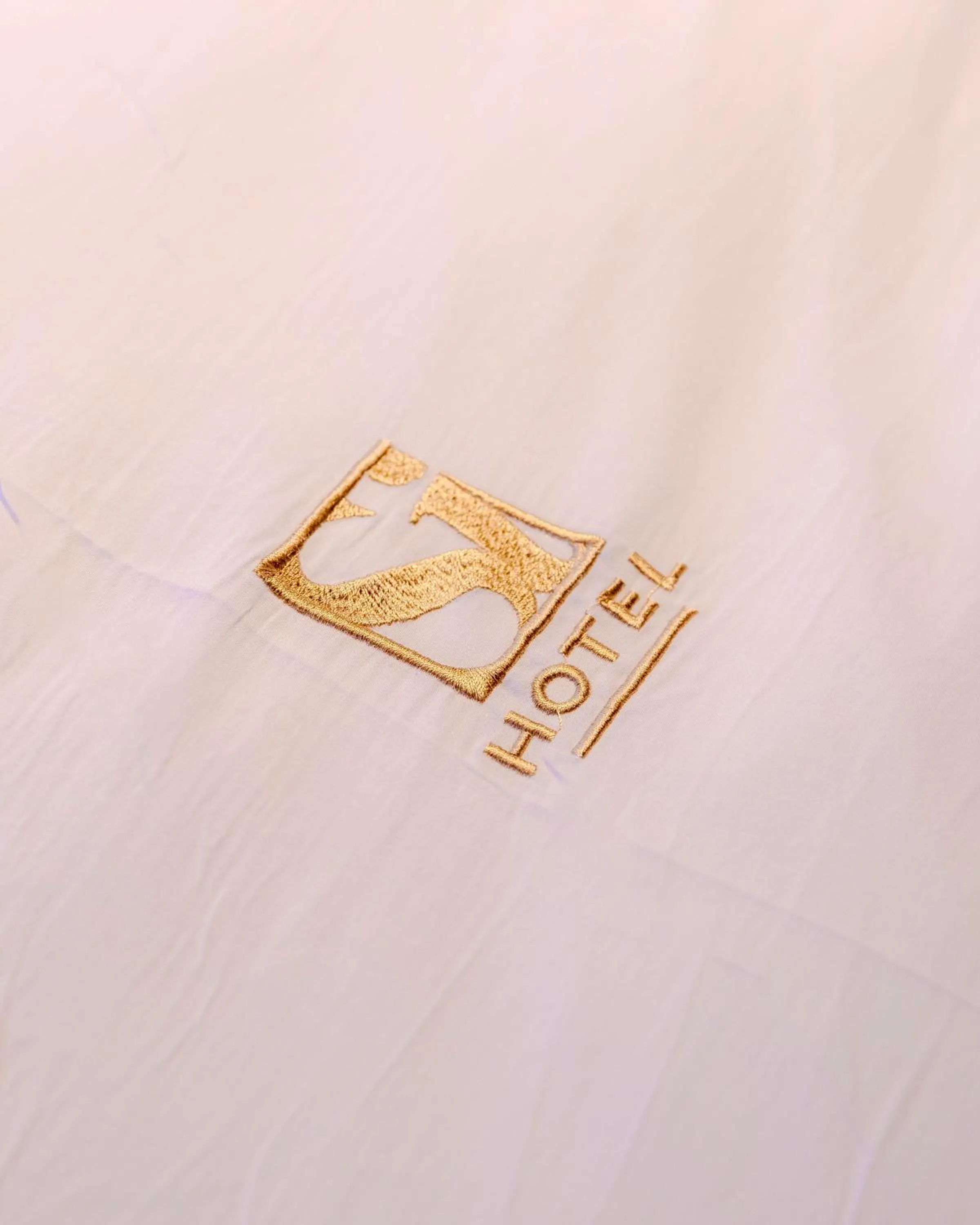 Property logo or sign in Si Hotel Tirana