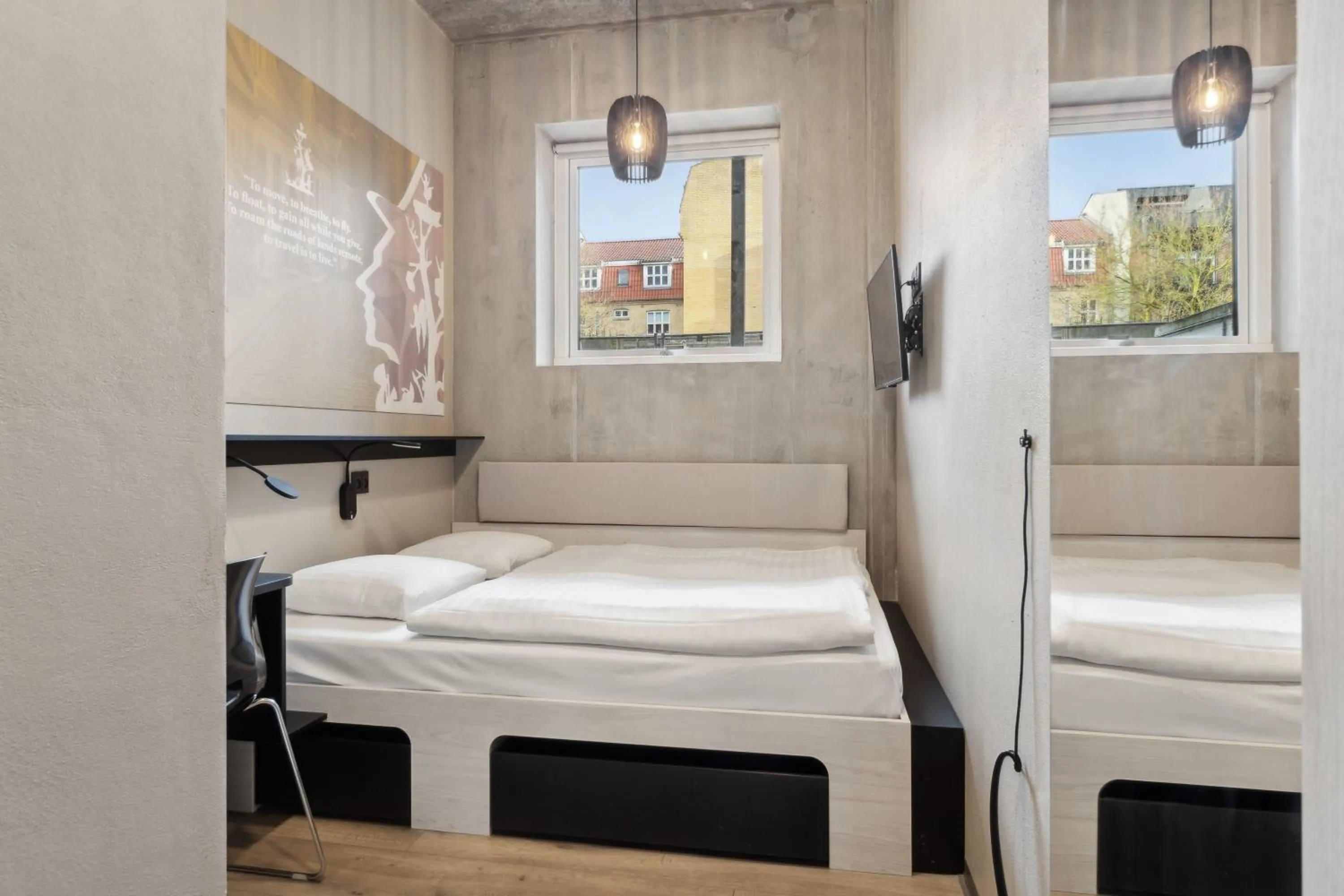 Bed in Hotel Fyrtøjet - We give less You save more
