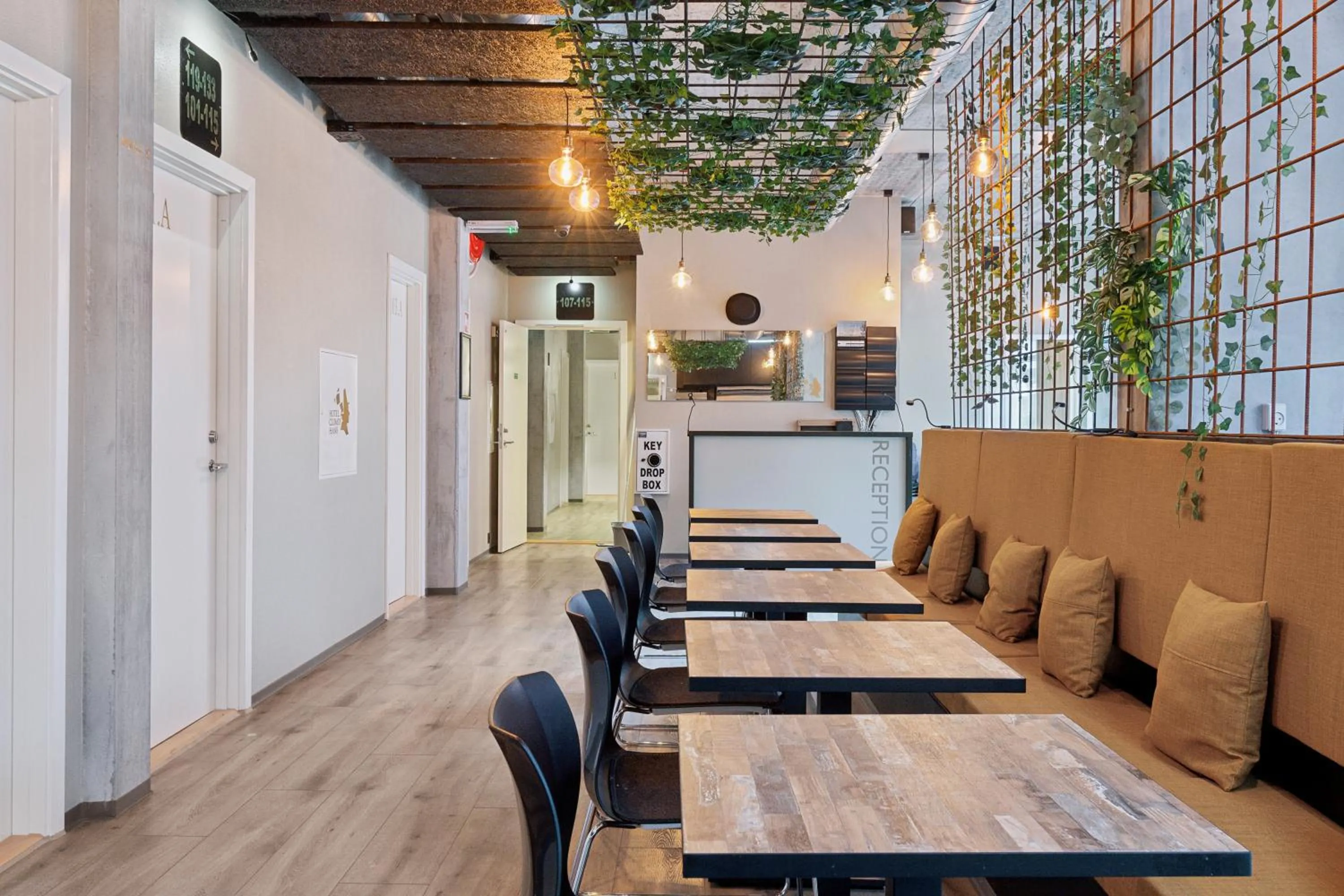 Seating area in Hotel Fyrtøjet - We give less You save more