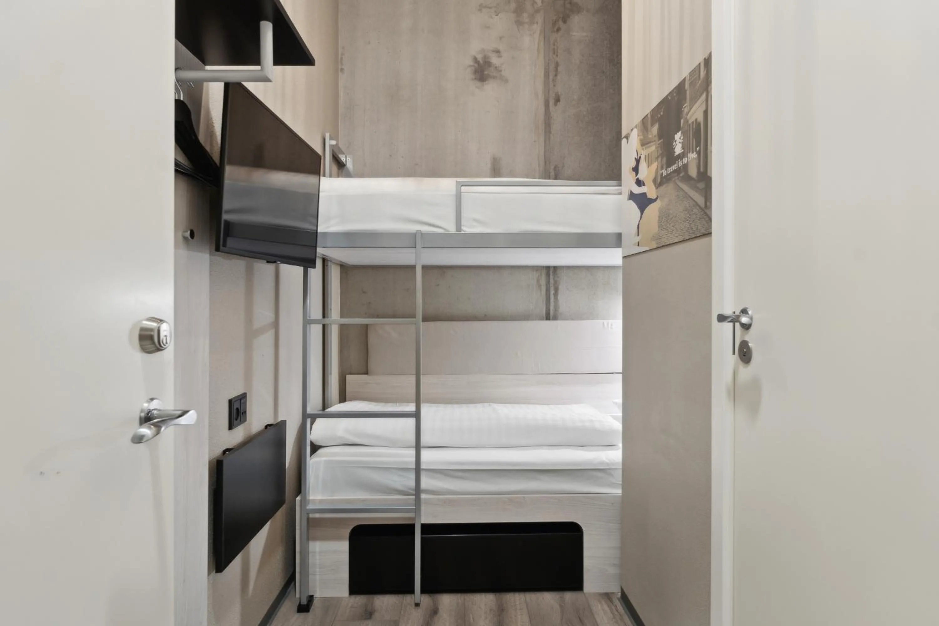 bunk bed, Bed in Hotel Fyrtøjet - We give less You save more