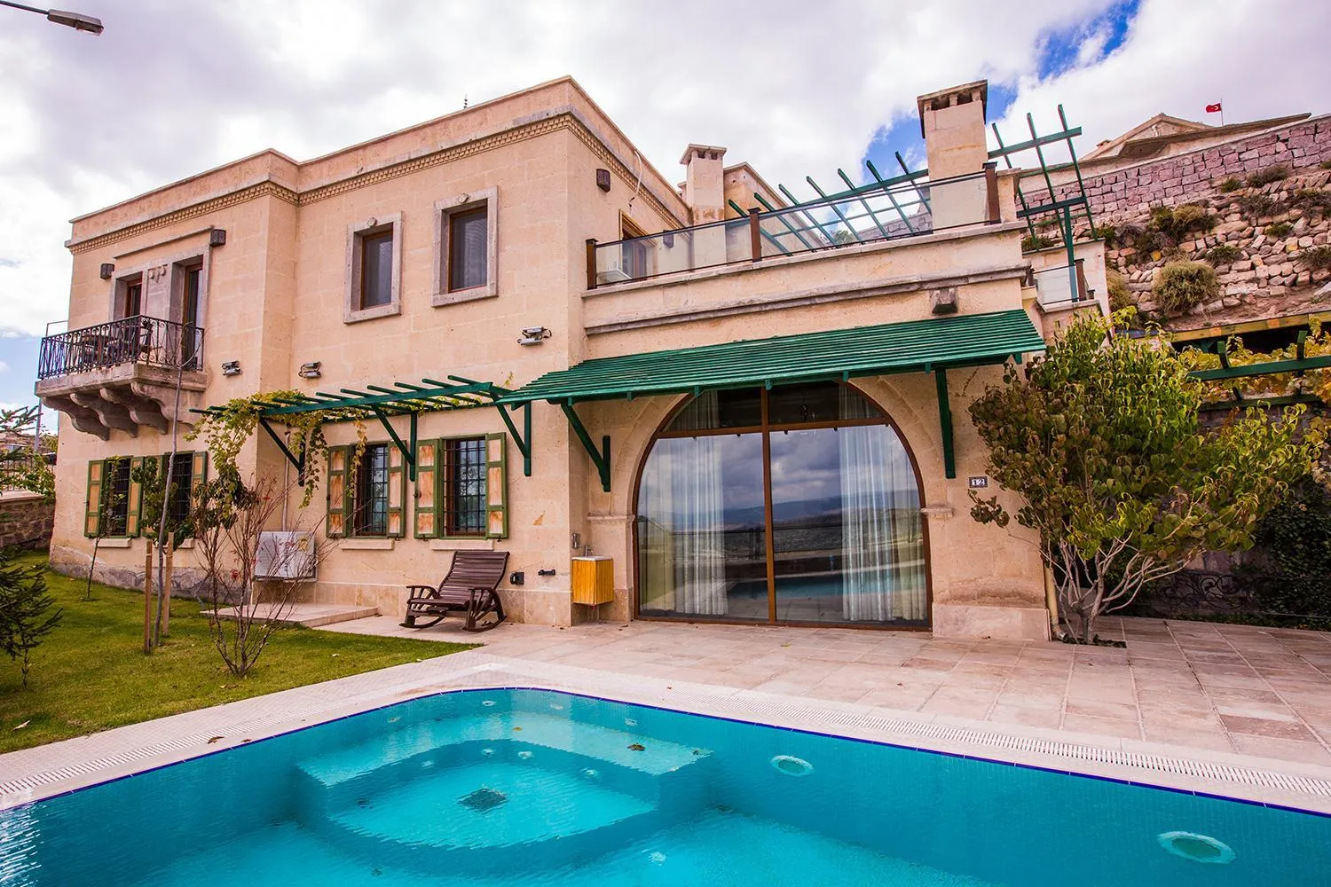 Property building, Swimming Pool in Cappadocia Cave Resort & Spa (CCR)