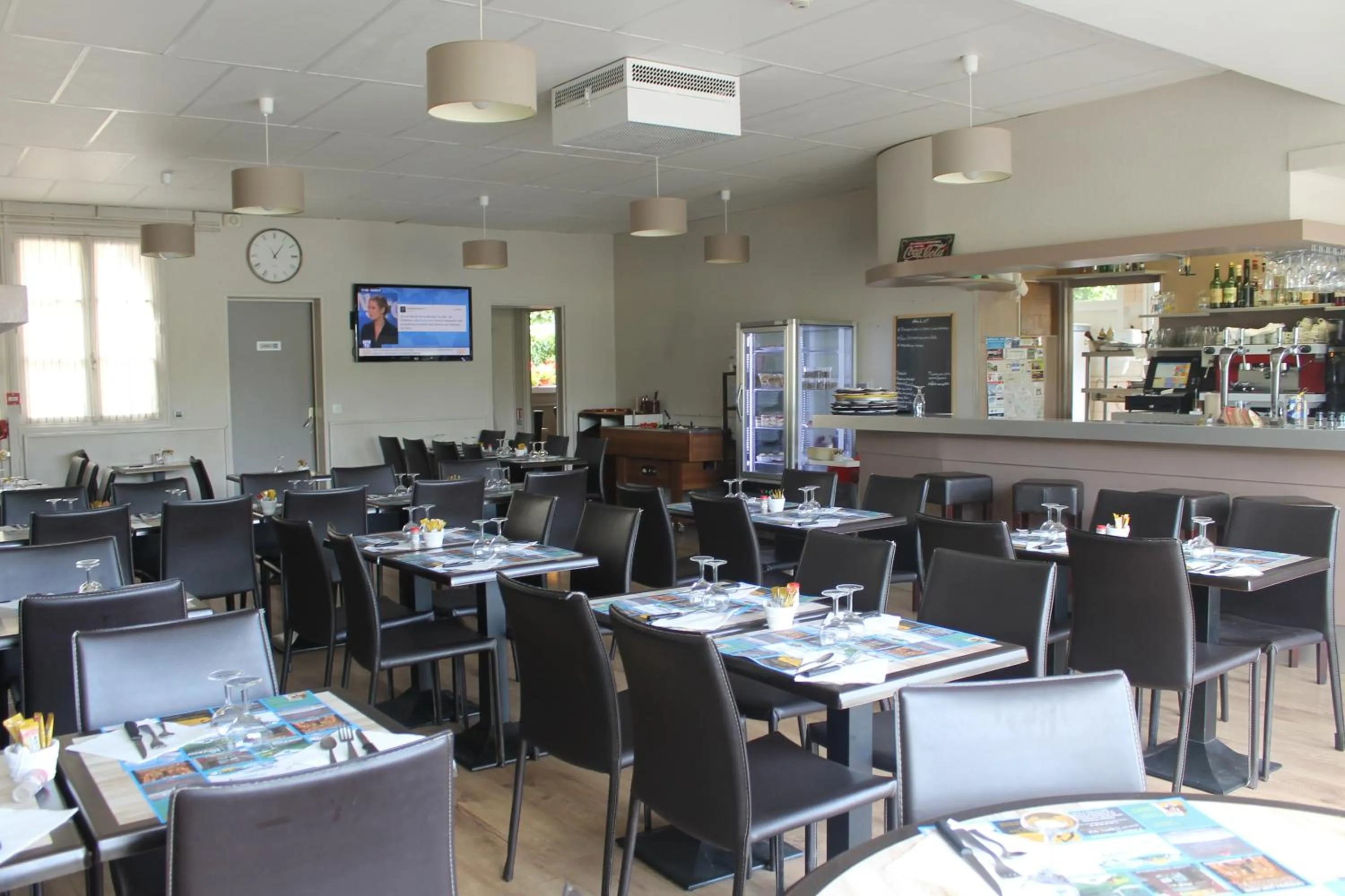 Restaurant/places to eat in Le Bellevue Lisieux