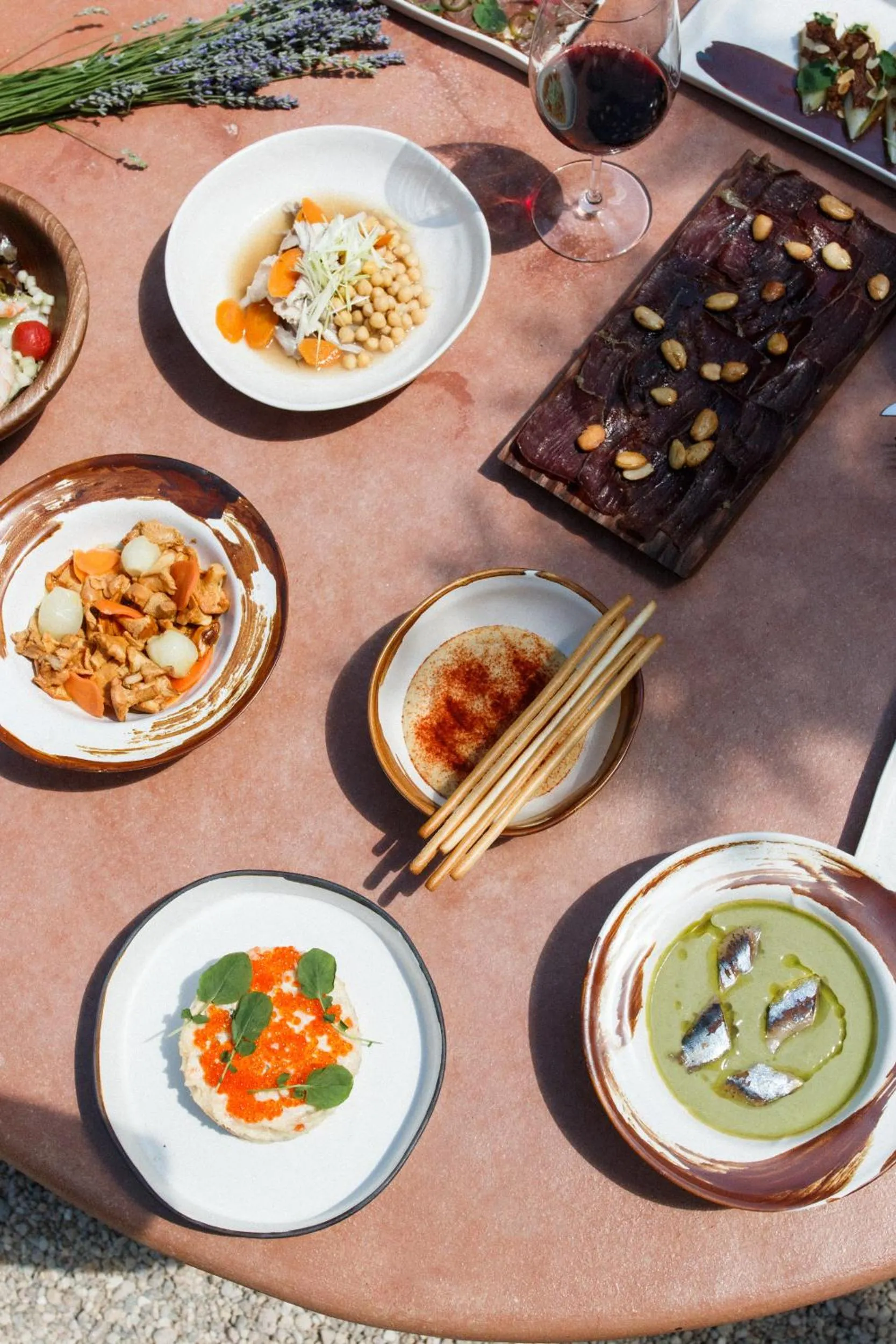 Restaurant/places to eat in Abadia Retuerta LeDomaine