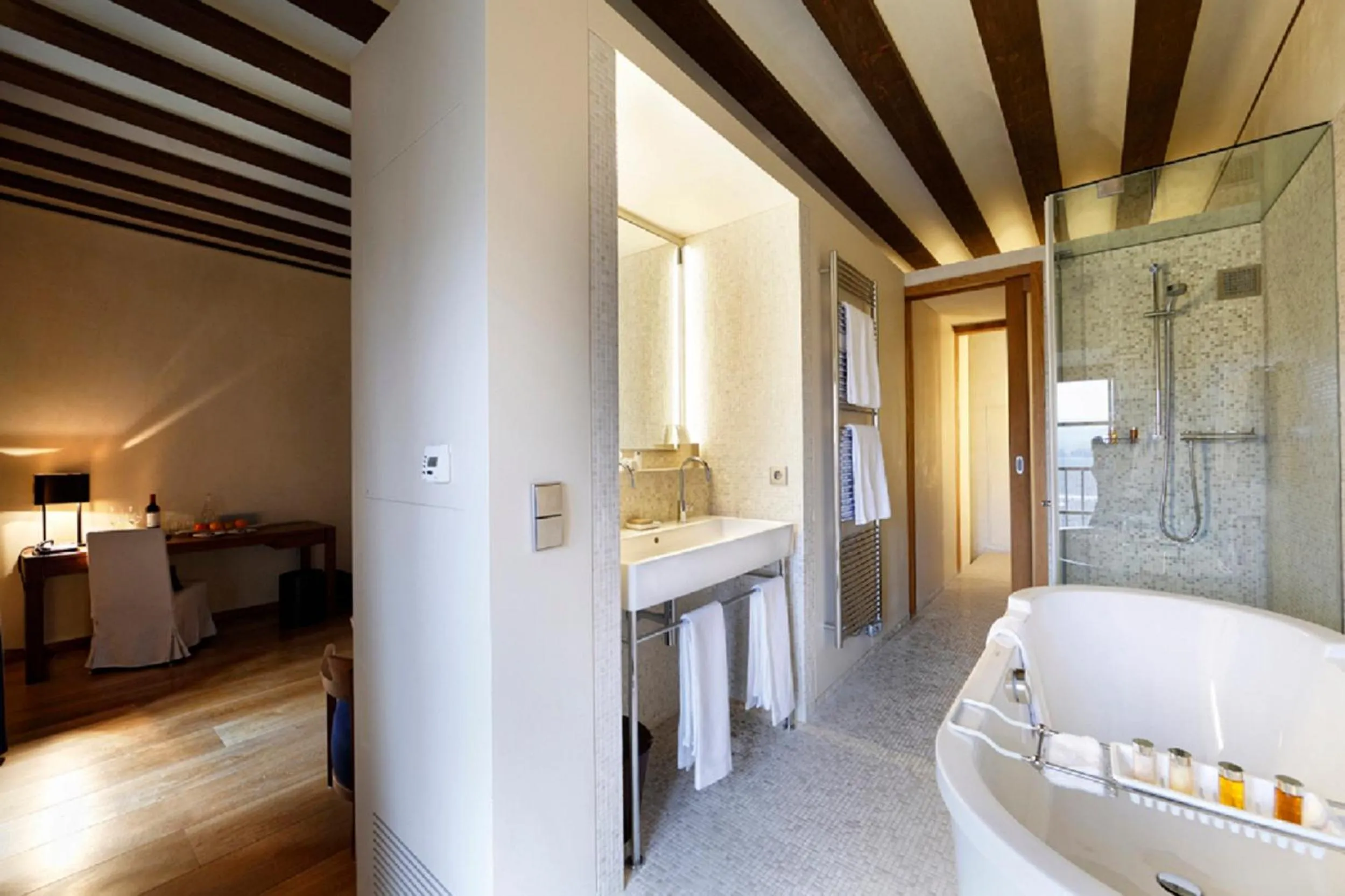 Bathroom in Abadia Retuerta LeDomaine