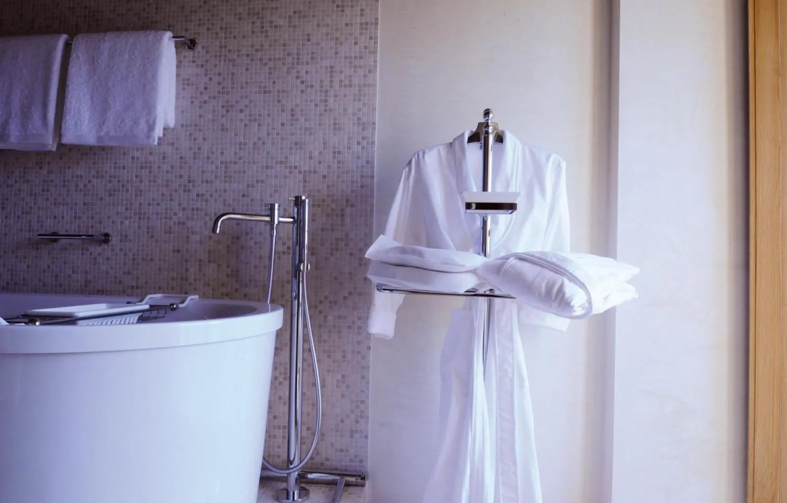 Toilet in Abadia Retuerta LeDomaine