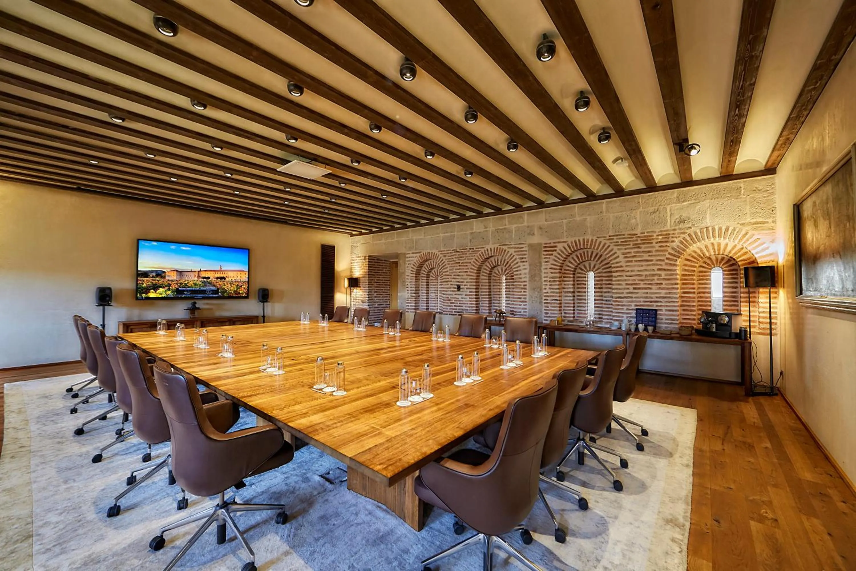 Meeting/conference room in Abadia Retuerta LeDomaine