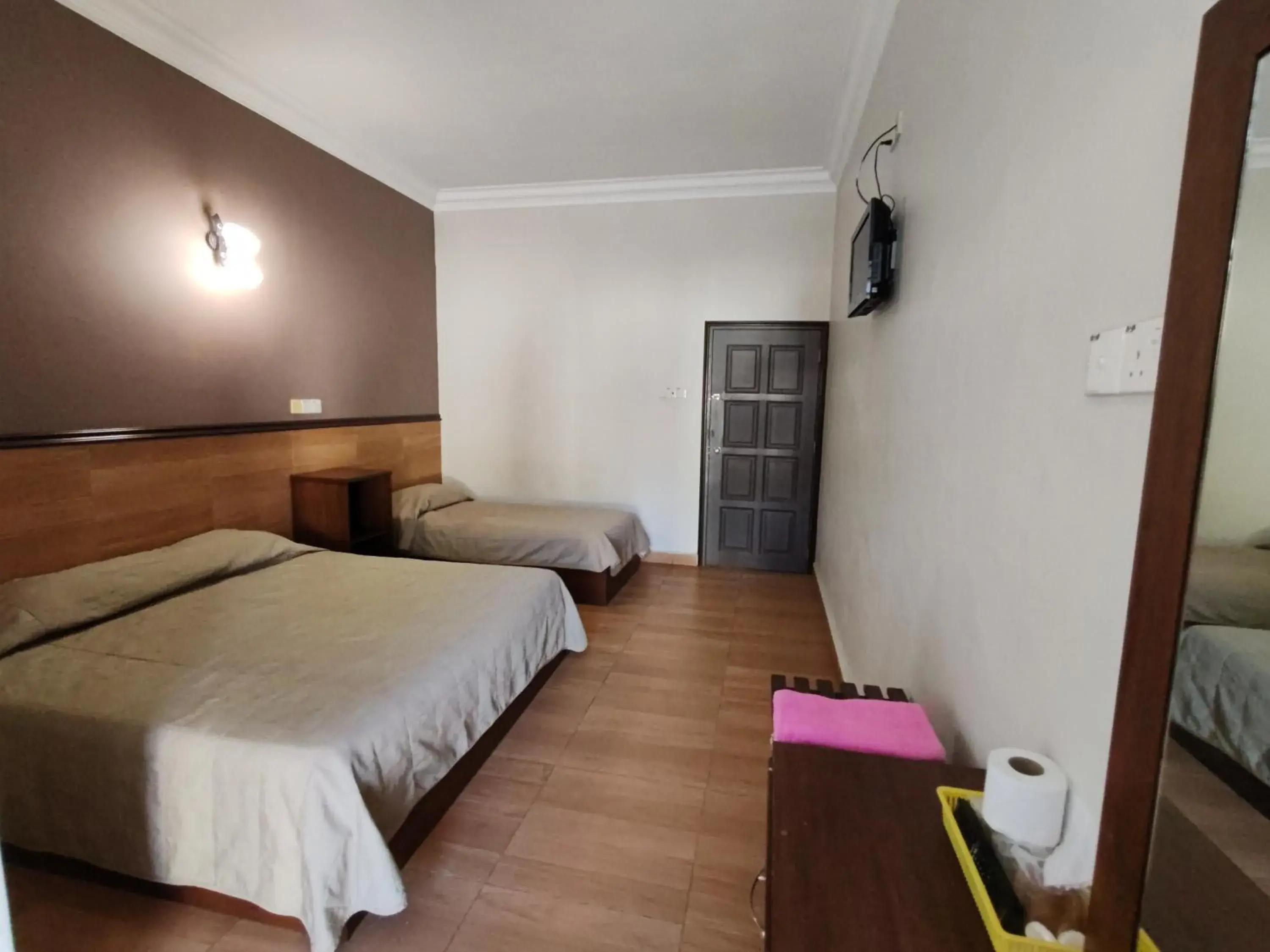 Photo of the whole room in Lumut Villa Inn Homestay Photo of the whole room in Lumut Villa Inn Homestay