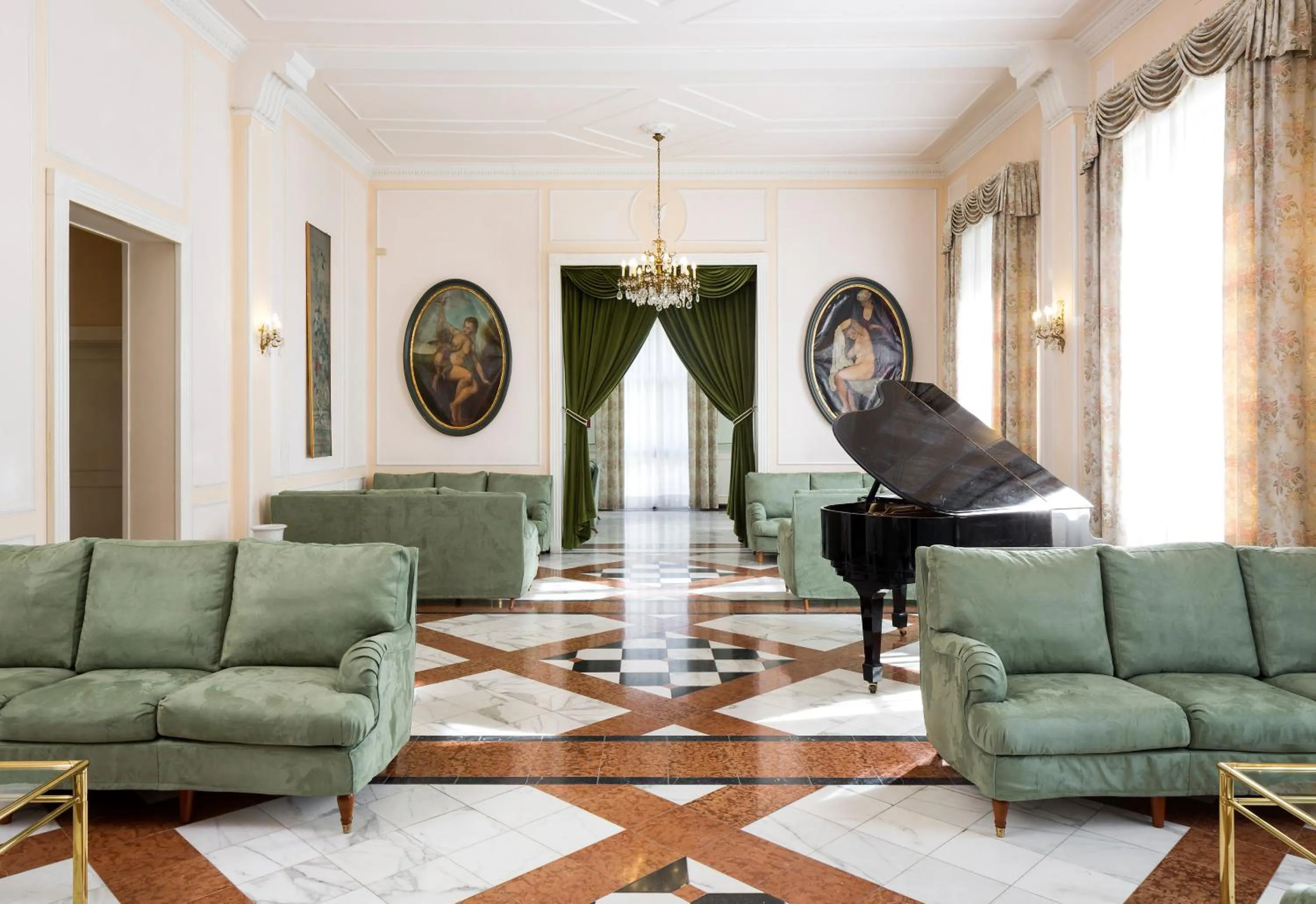 Lobby or reception in Grand Hotel Terme