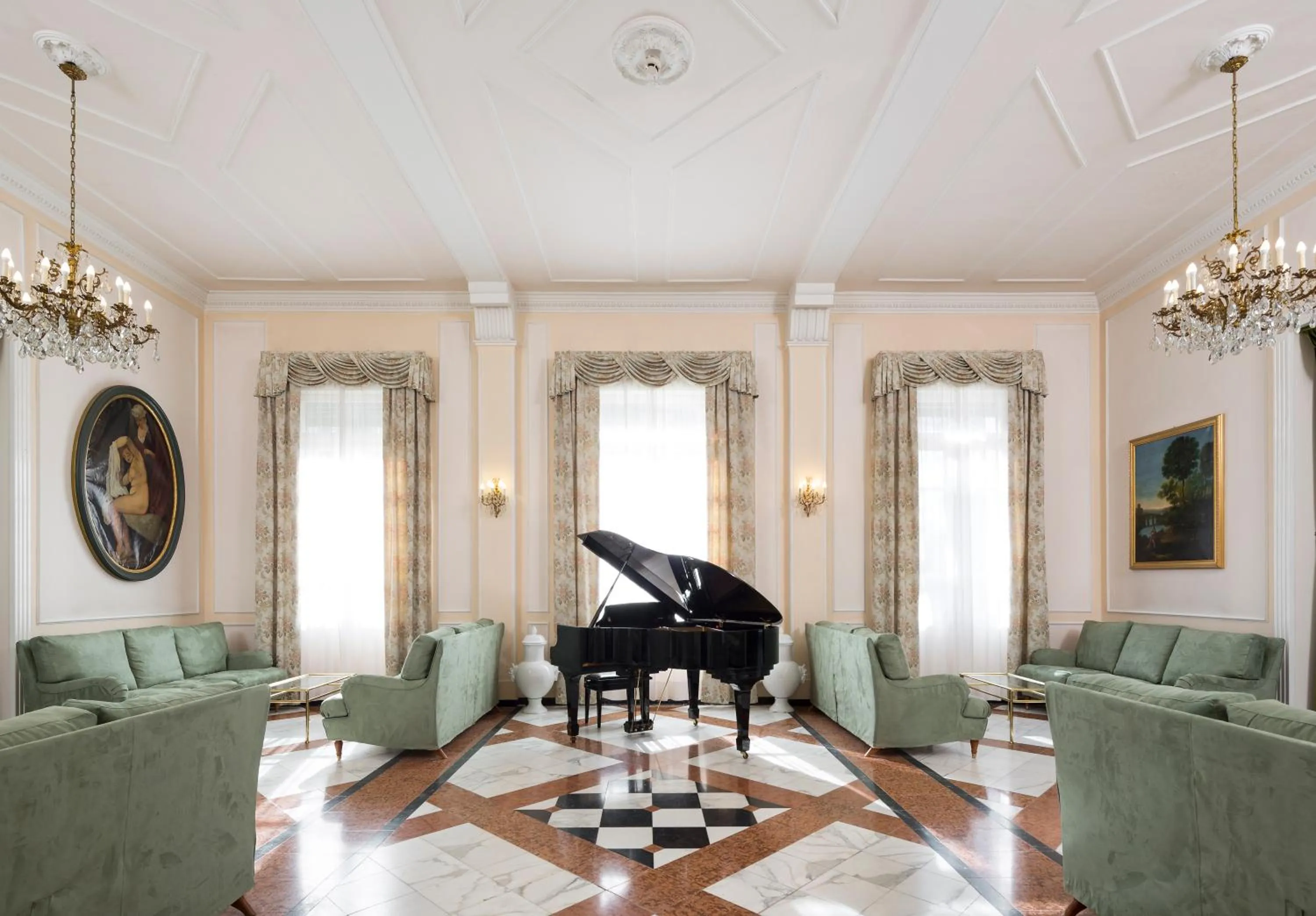 Decorative detail in Grand Hotel Terme