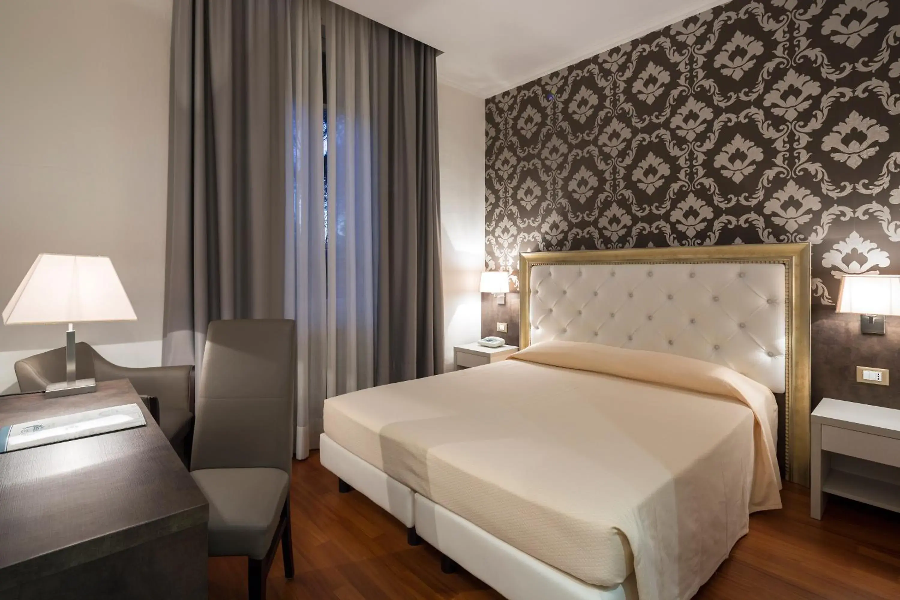 Superior Double Room in Grand Hotel Terme Superior Double Room in Grand Hotel Terme