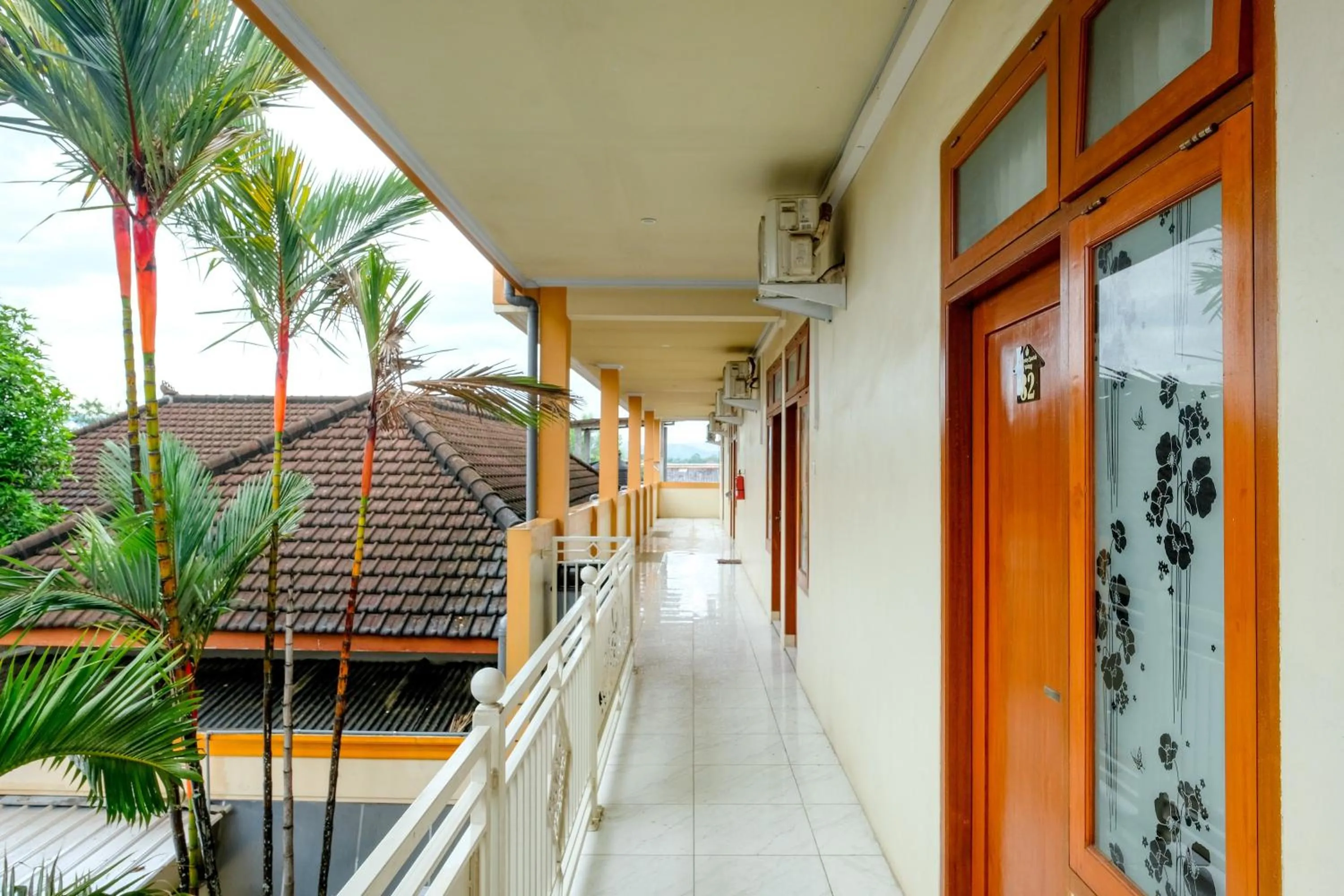 Property building in RedDoorz at Dewanti Syariah near Stasiun Tulungagung