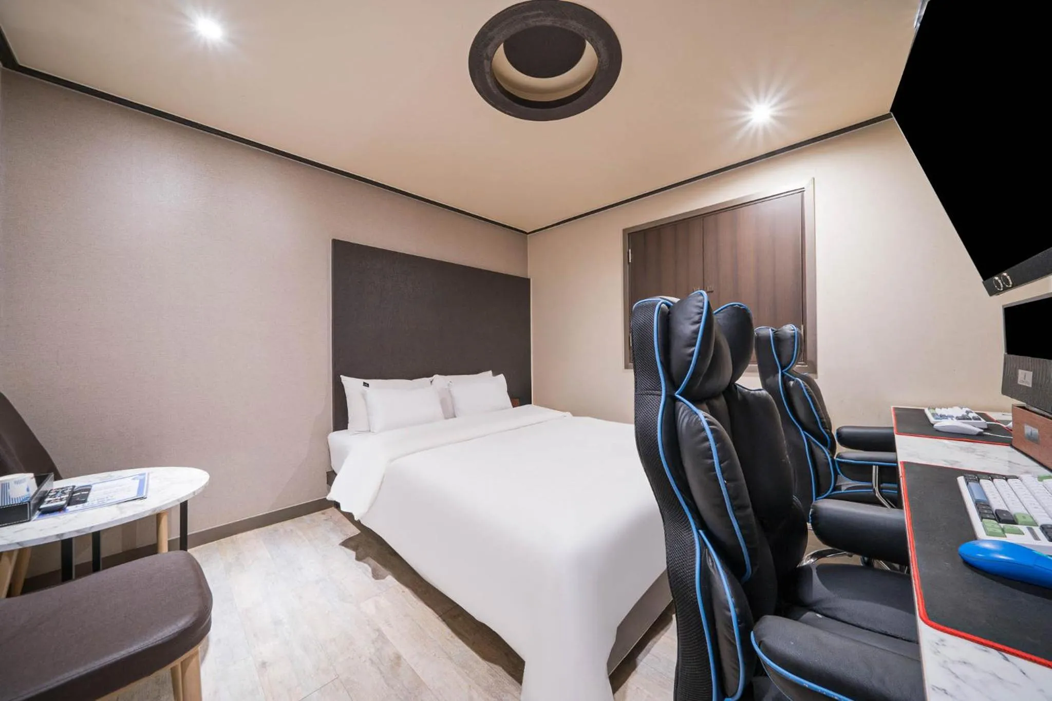 Bedroom, Bed in Ssum Hotel Suwon
