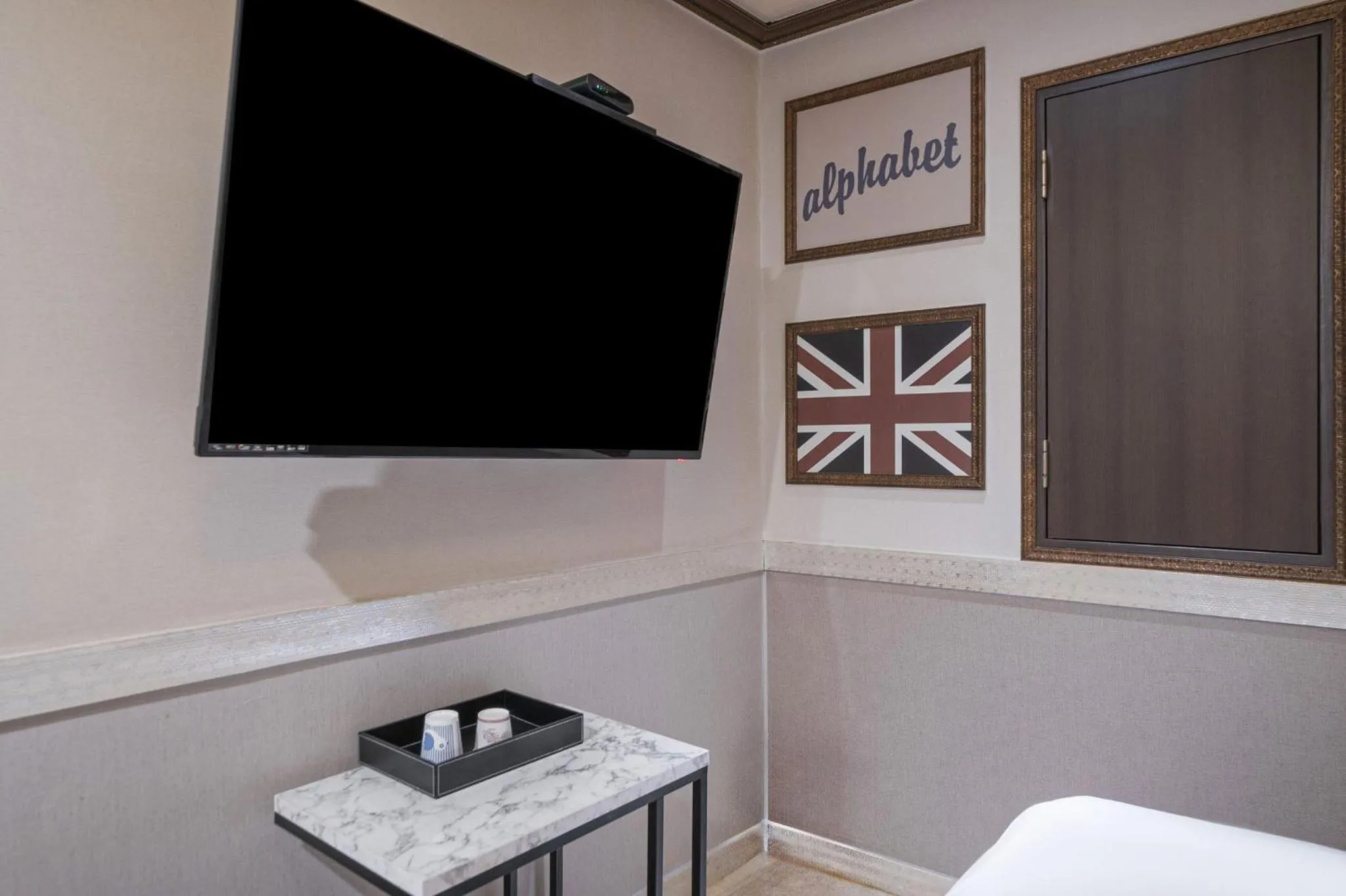 TV and multimedia in Ssum Hotel Suwon