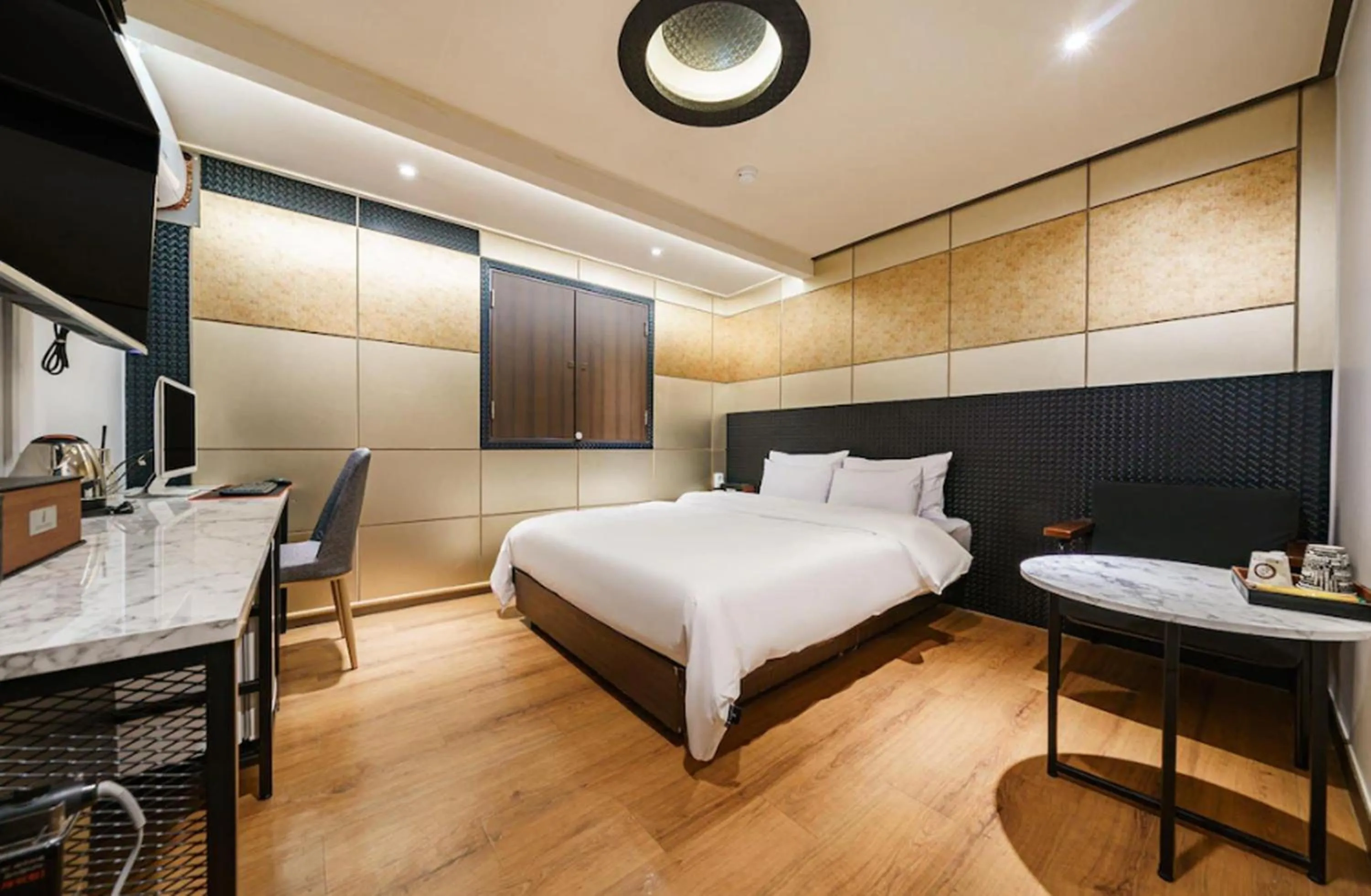 Bedroom, Bed in Ssum Hotel Suwon