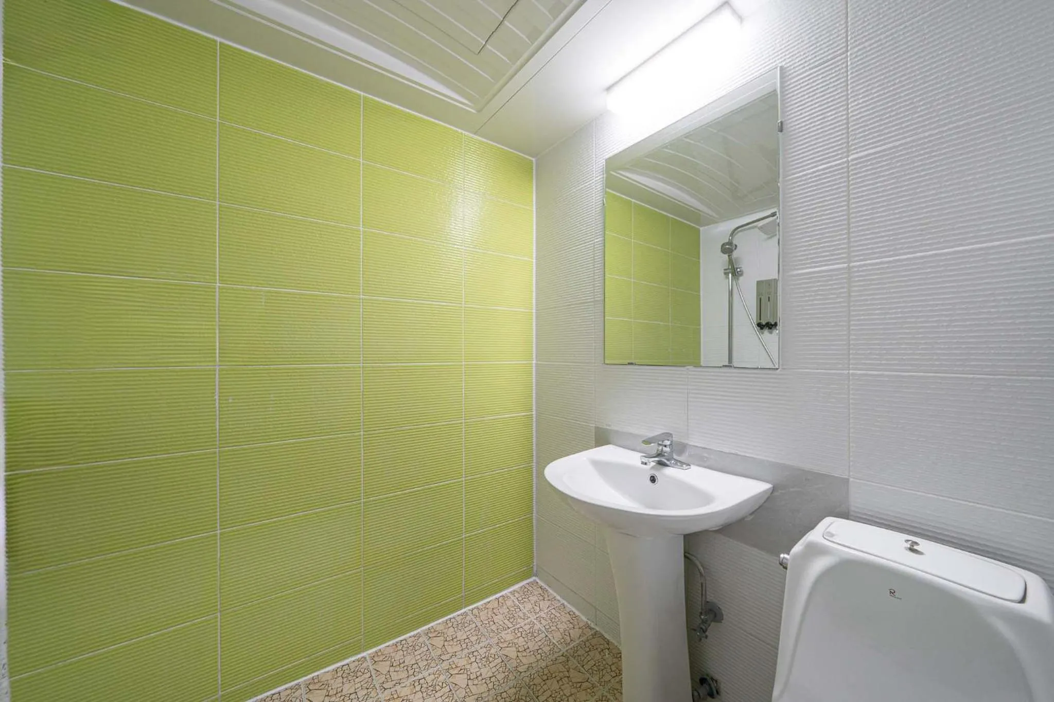 Toilet in Ssum Hotel Suwon