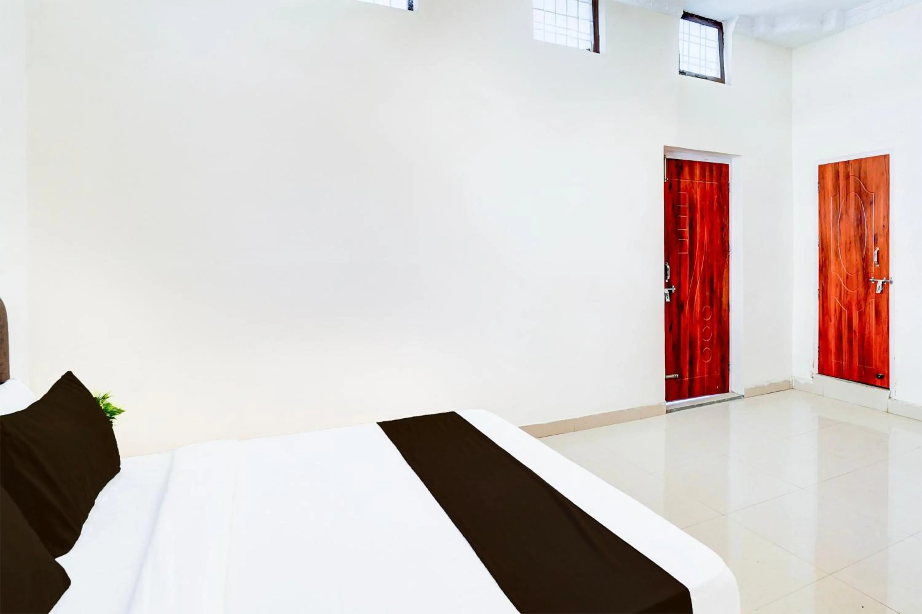 Bedroom, Bed in Hotel O Sudhowala Near Nanda ki Chowk