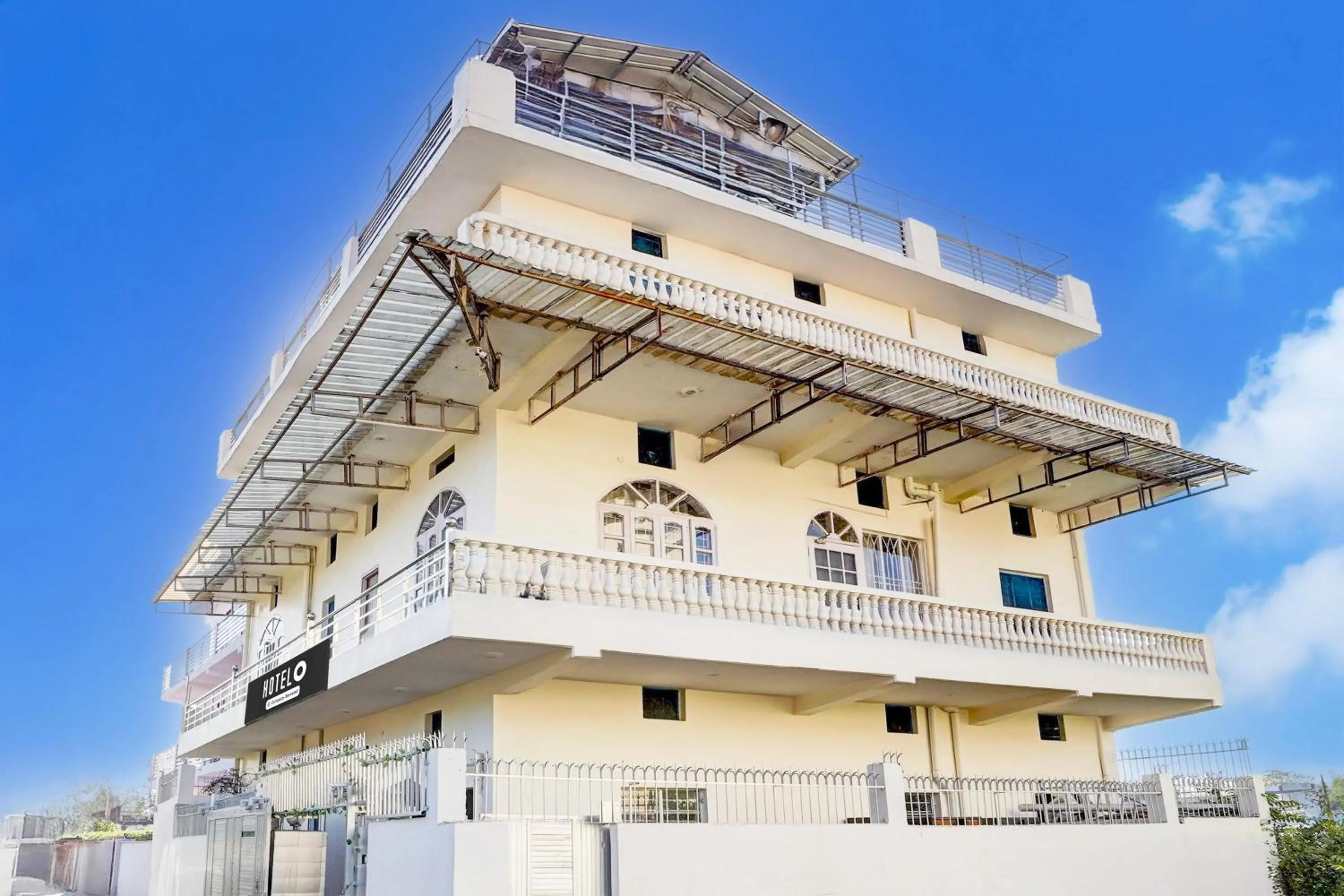 Facade/entrance in Hotel O Sudhowala Near Nanda ki Chowk