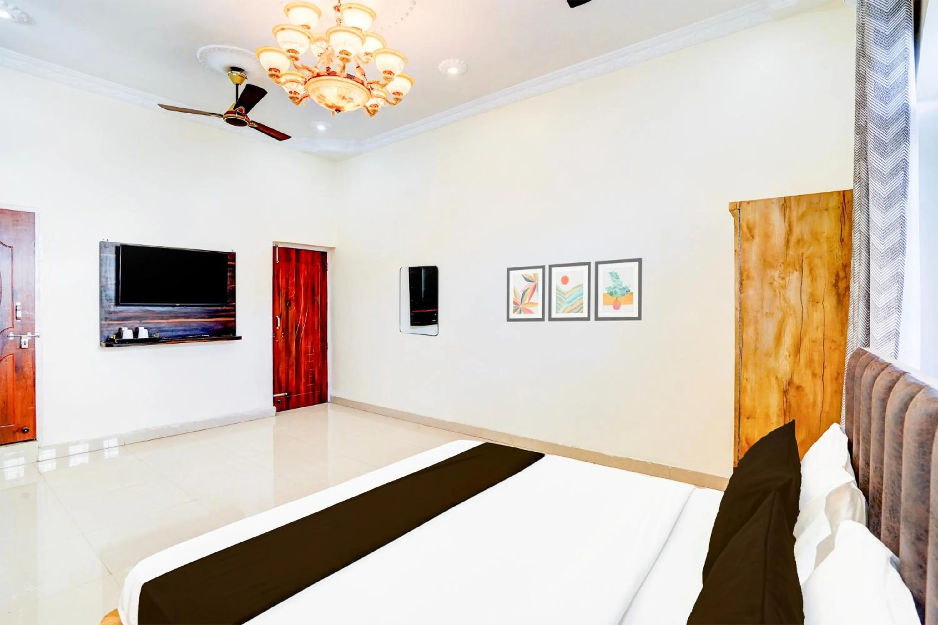 Bedroom, Bed in Hotel O Sudhowala Near Nanda ki Chowk