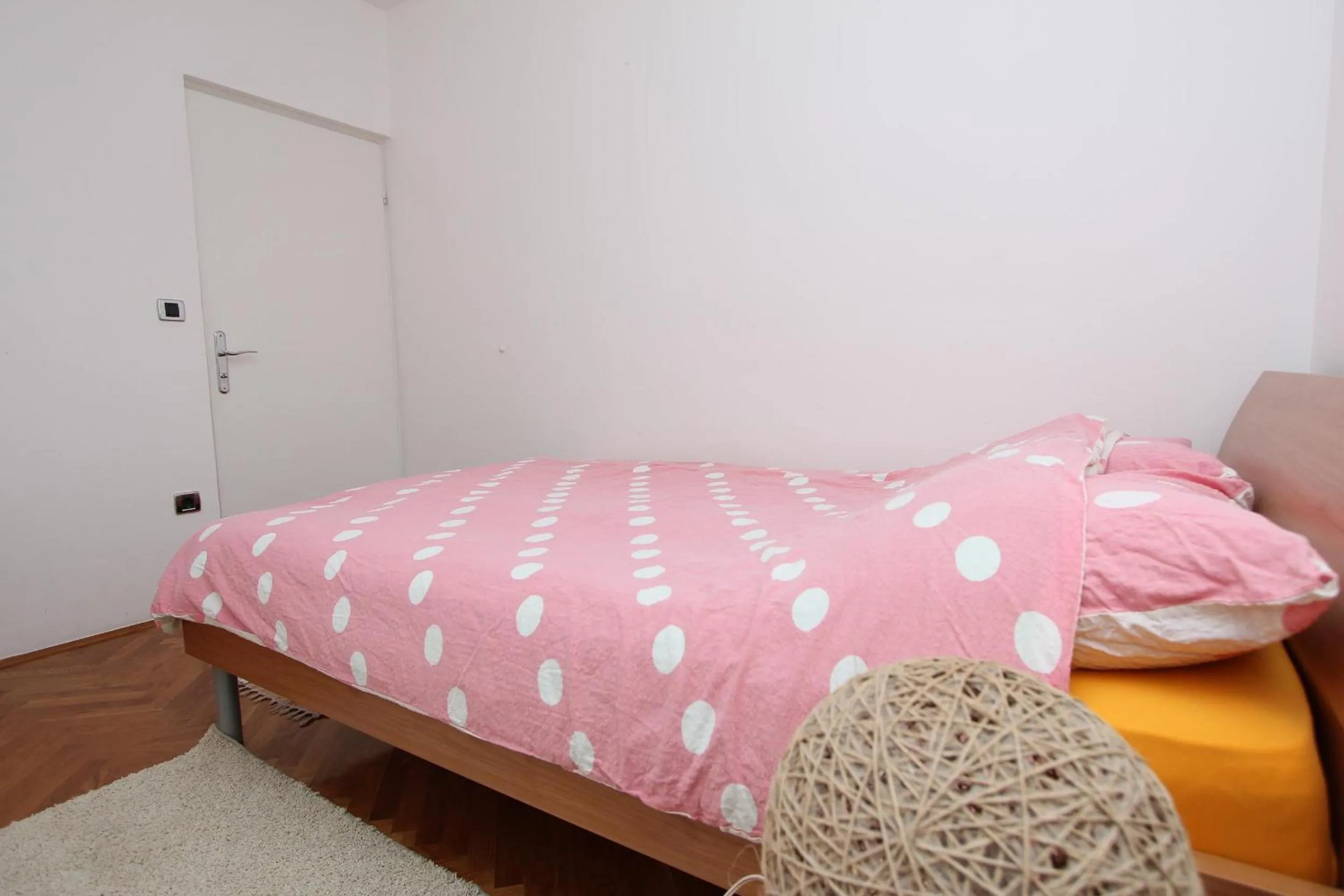 Bedroom, Bed in Apartment Suzana