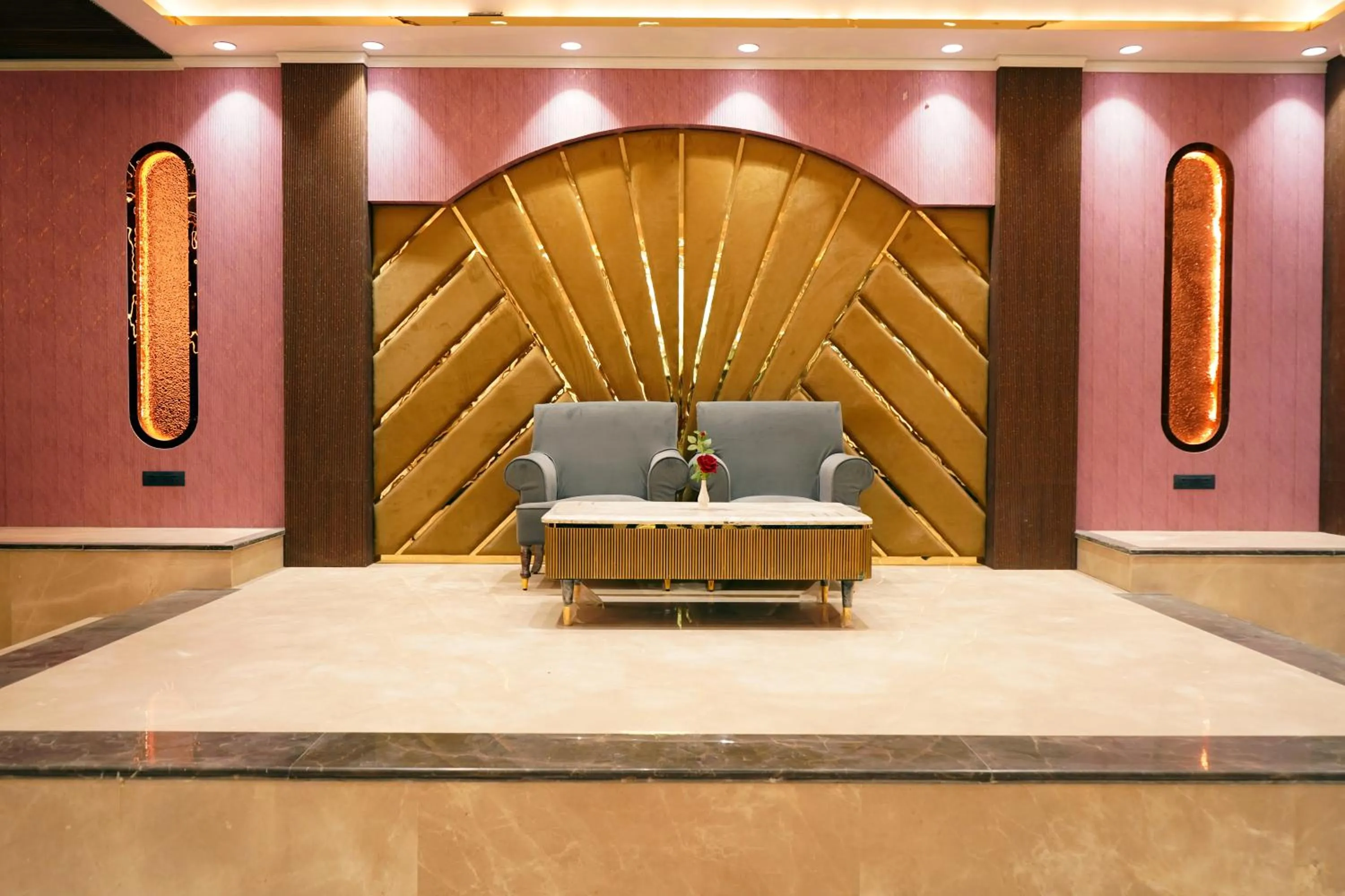 Banquet/Function facilities in ShriGo Hotel Banaras