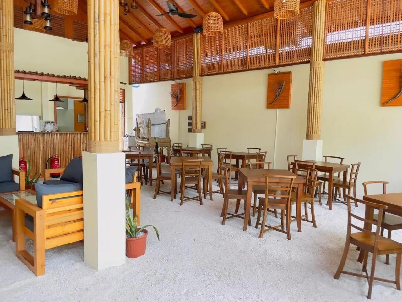 Restaurant/places to eat in Rattehi Inn at Rakeedhoo