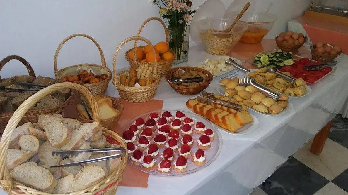 Buffet breakfast in Kalydna Island Hotel Buffet breakfast in Kalydna Island Hotel