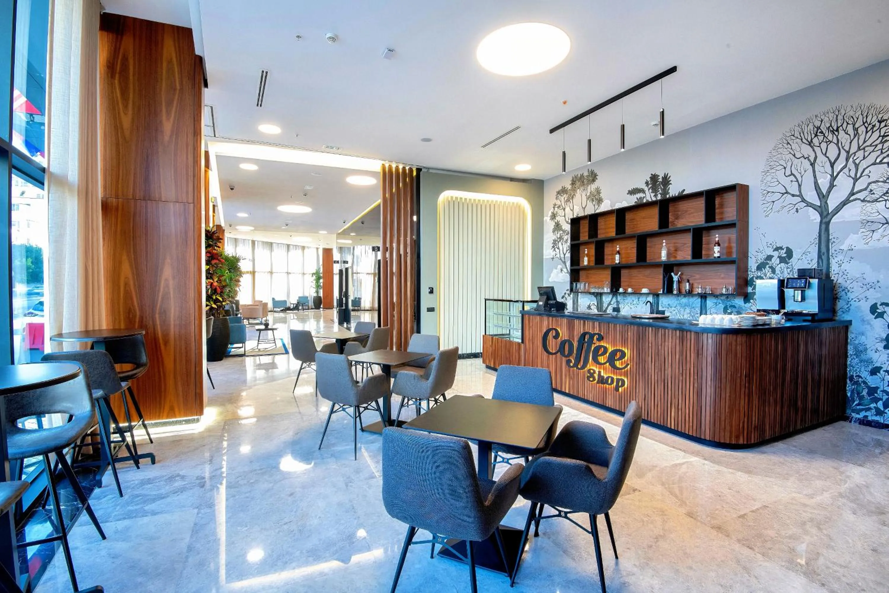 Restaurant/places to eat in ADAY Hotel Casablanca