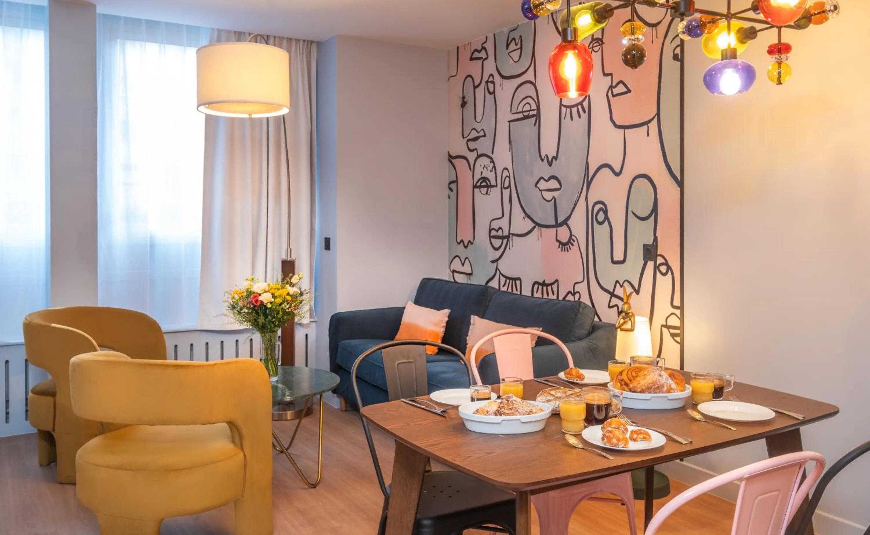 West Paris Suite