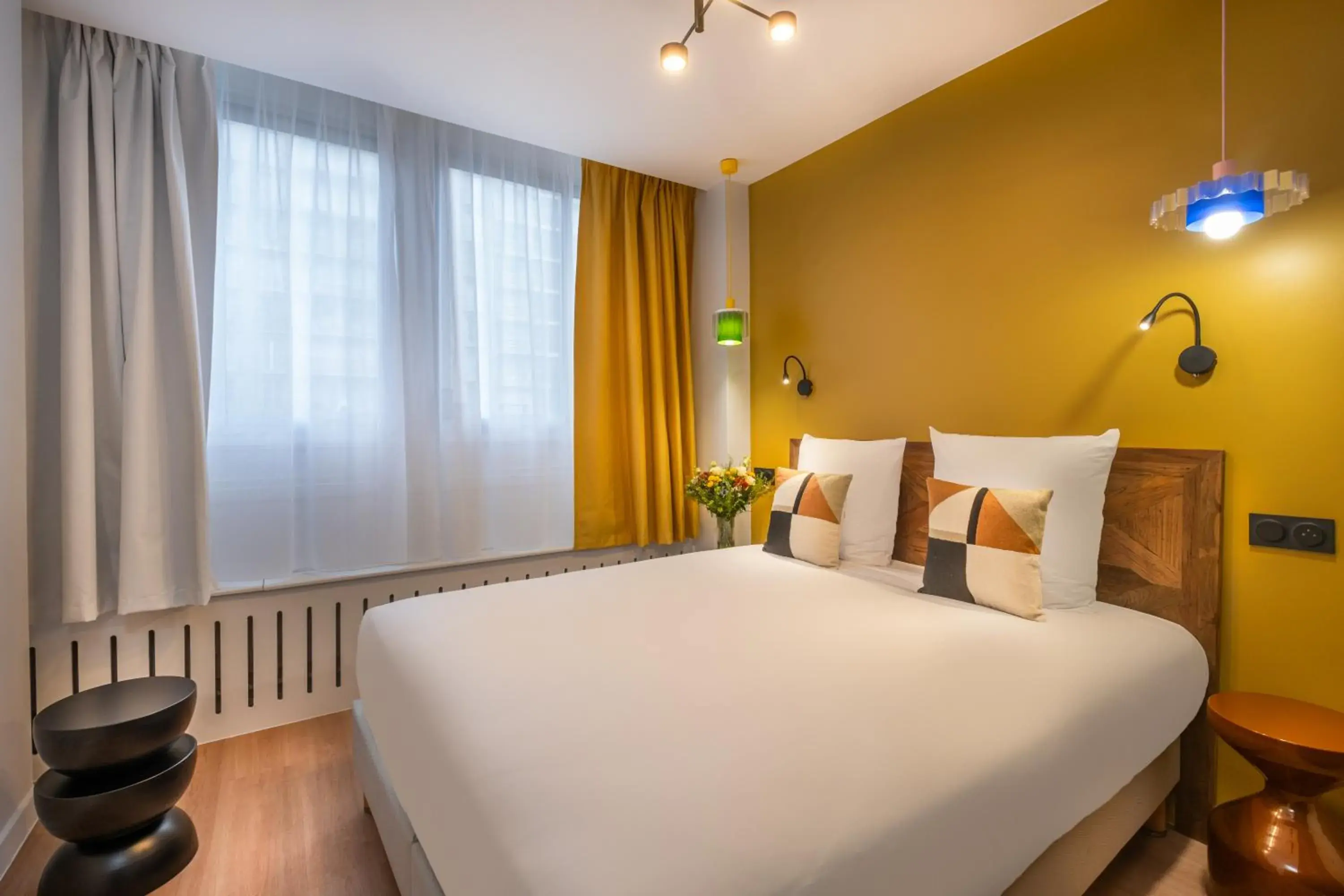 West Paris Suite West Paris Suite