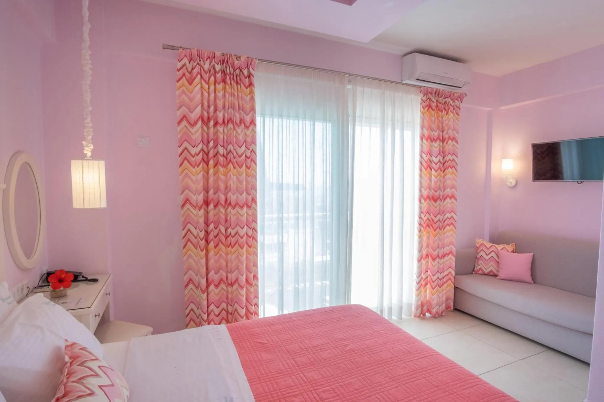 Photo of the whole room, Bed in WhiteSands Beach Resort