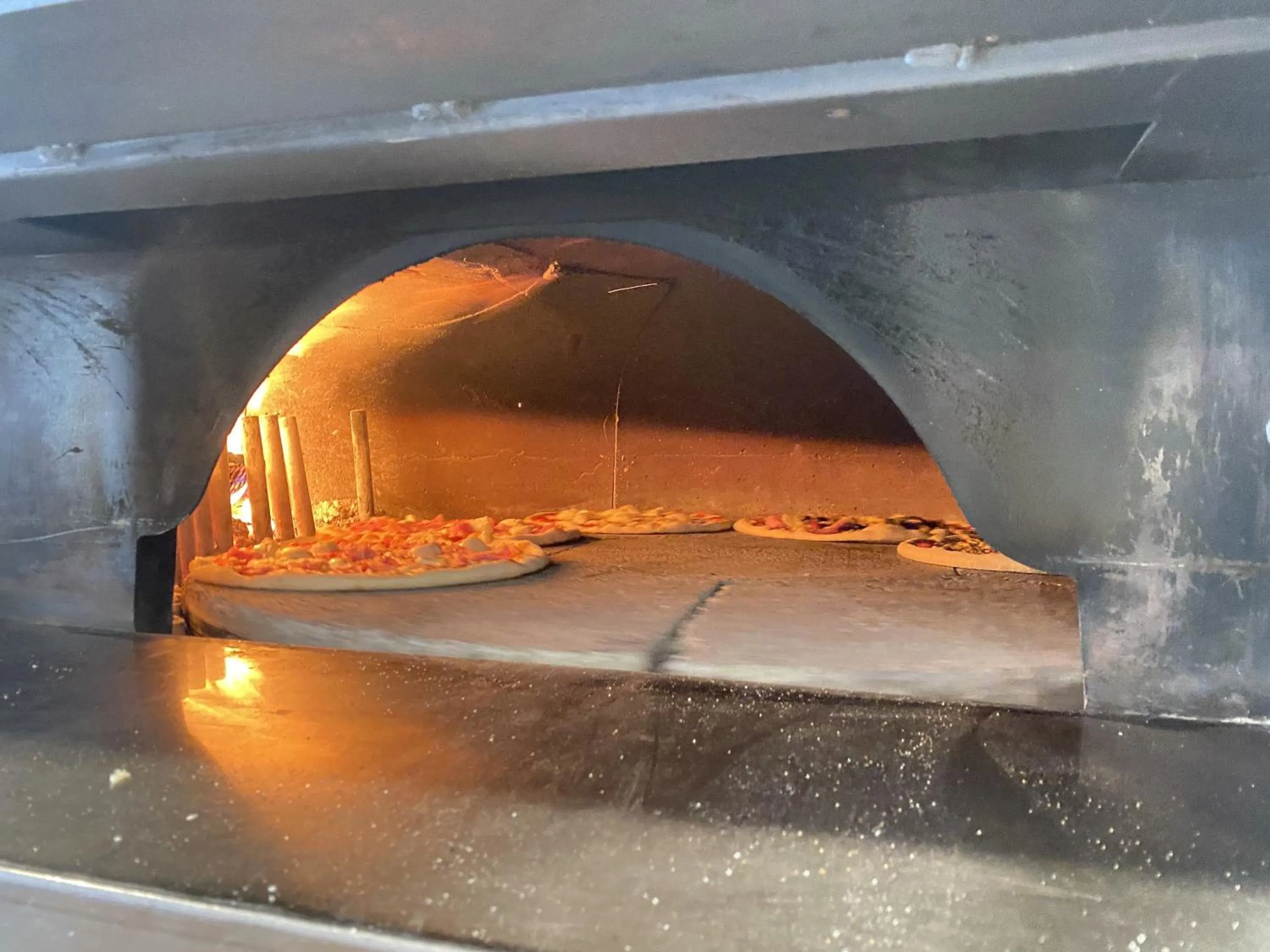 Restaurant/places to eat in Albergo Stazione