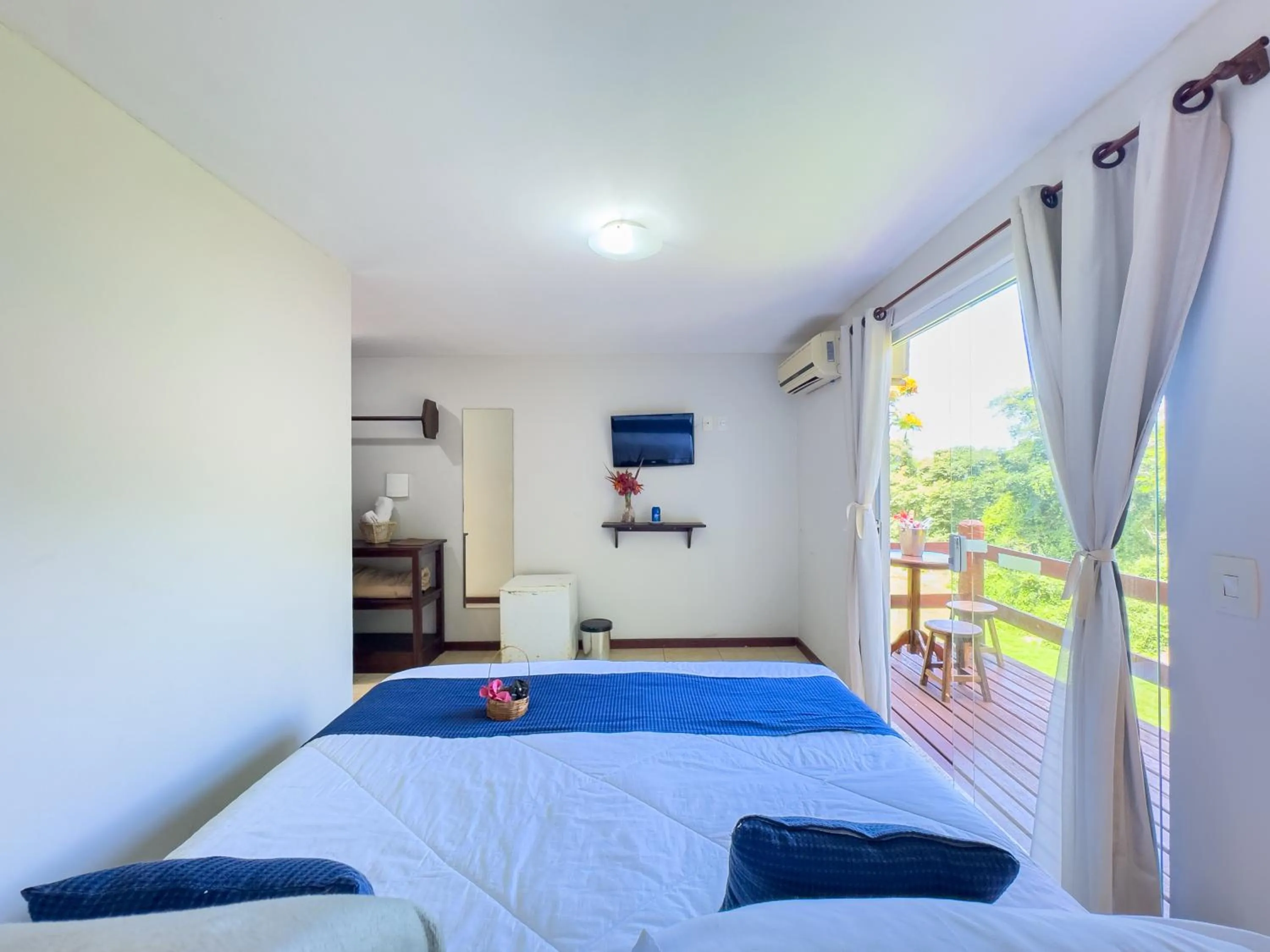 Bed in EstrelaMar Ferradura Restaurante & Spa