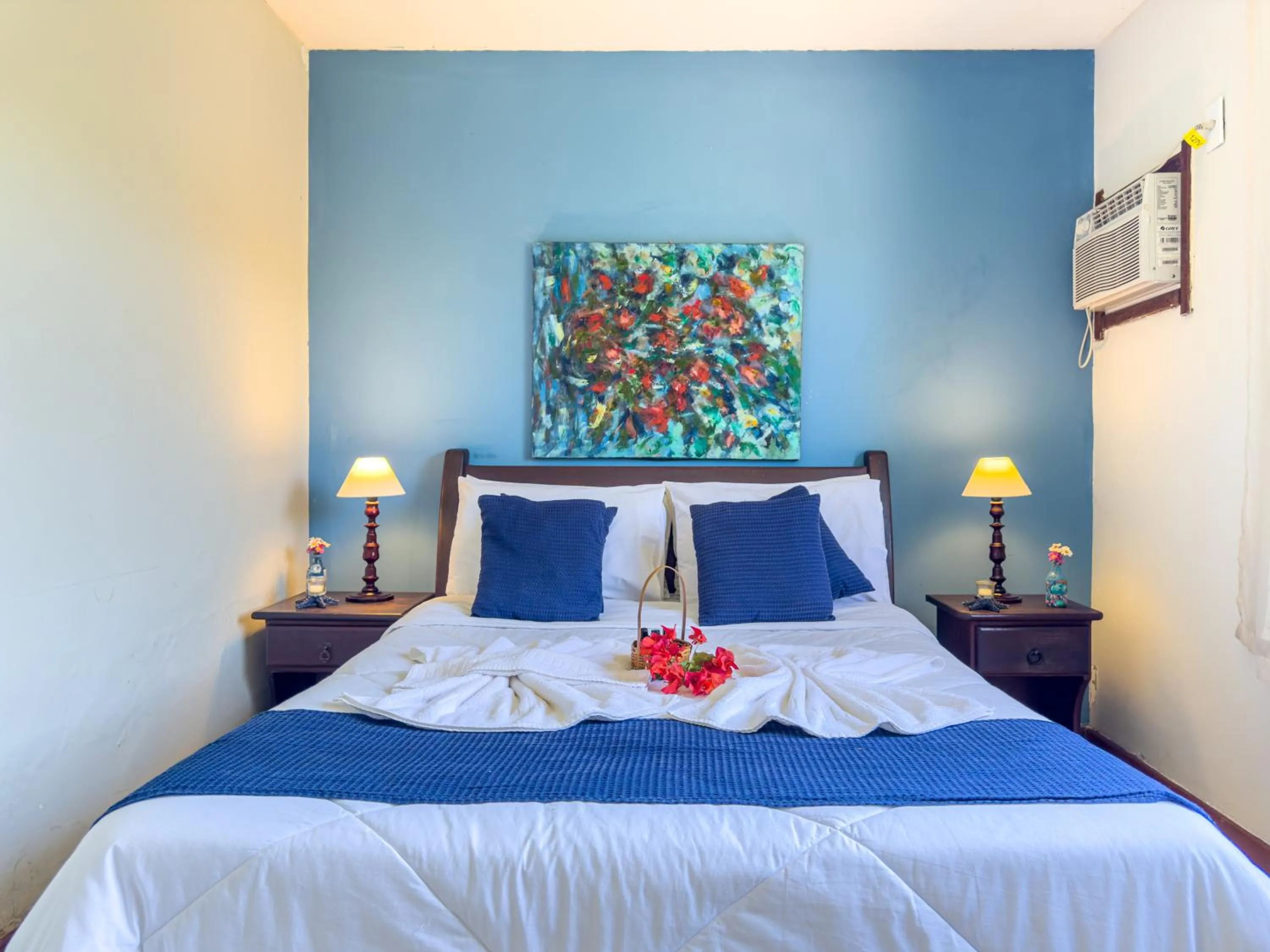 Bed in EstrelaMar Ferradura Restaurante & Spa