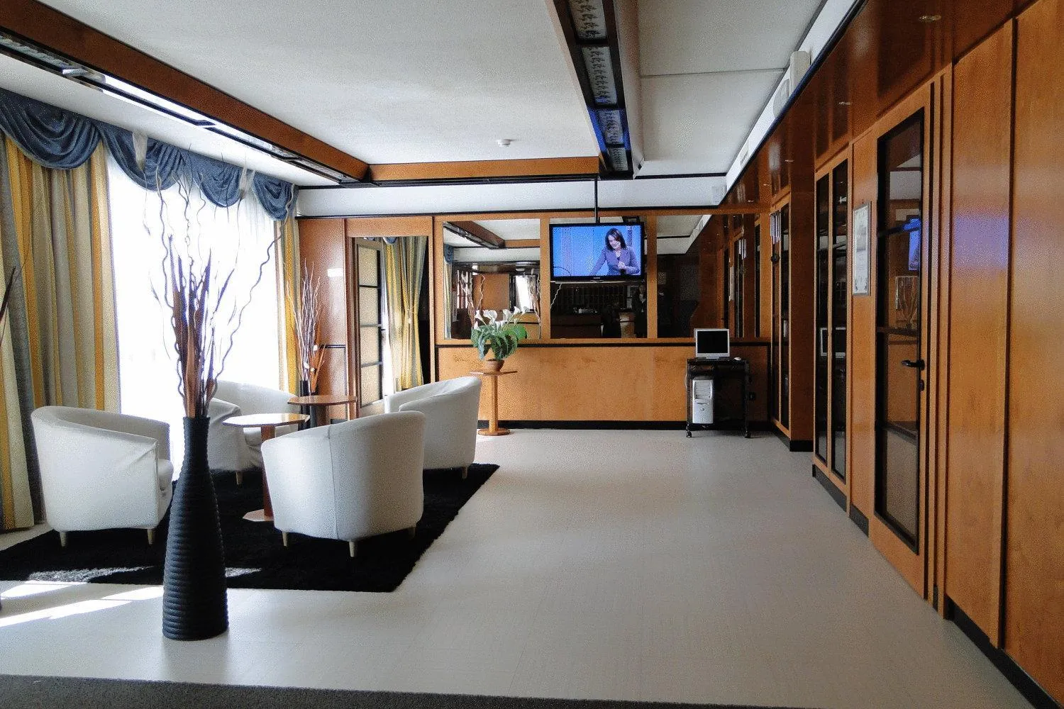 Lobby or reception in Ilga Hotel