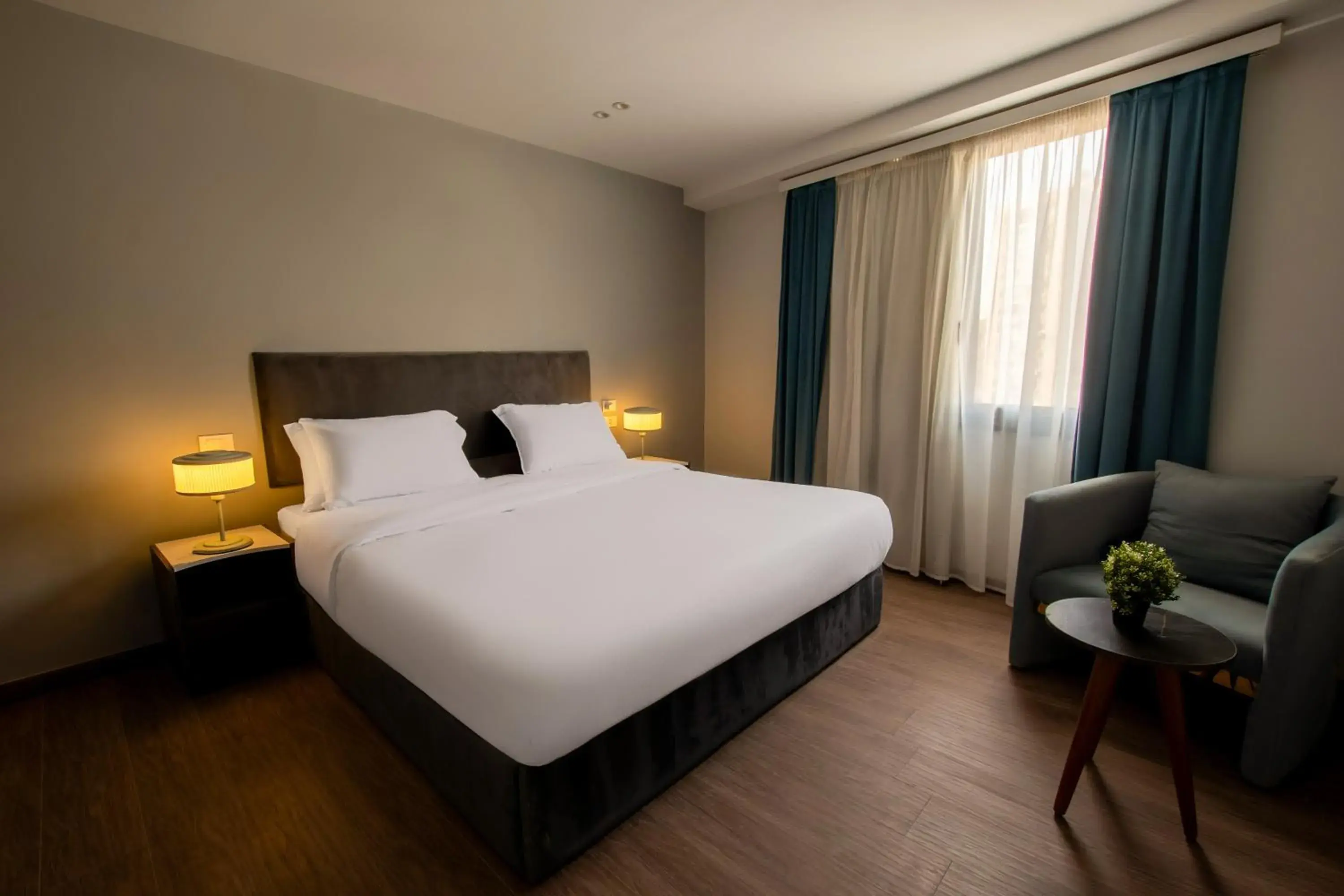 Superior Double or Twin Room with City View - single occupancy in Casa De Pyramids Superior Double or Twin Room with City View - single occupancy in Casa De Pyramids