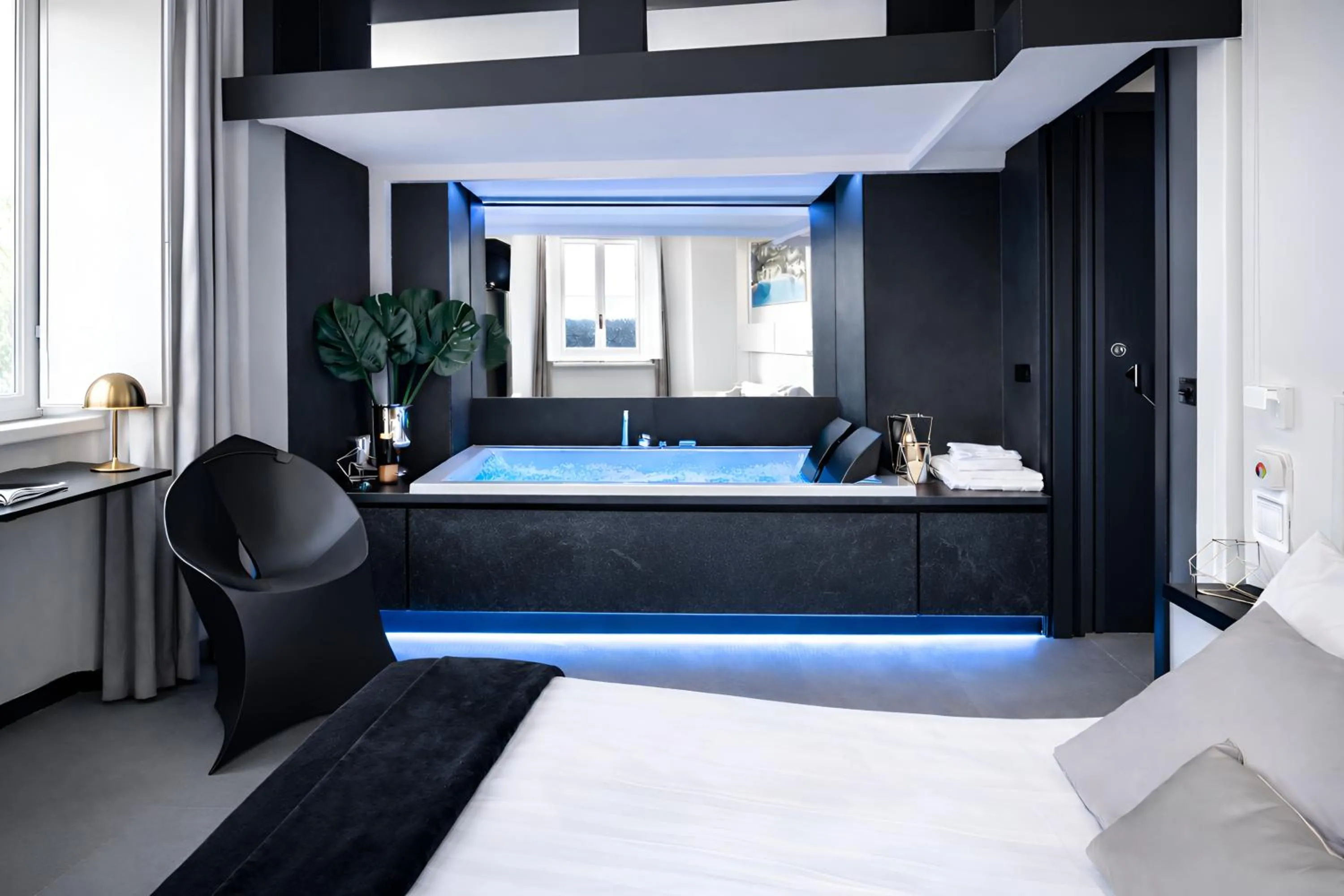 LUX- Spanish Steps 60A Exclusive Suite Apartment
