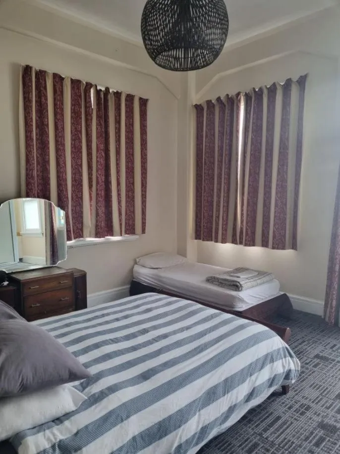 Bed in Crashpalace Napier