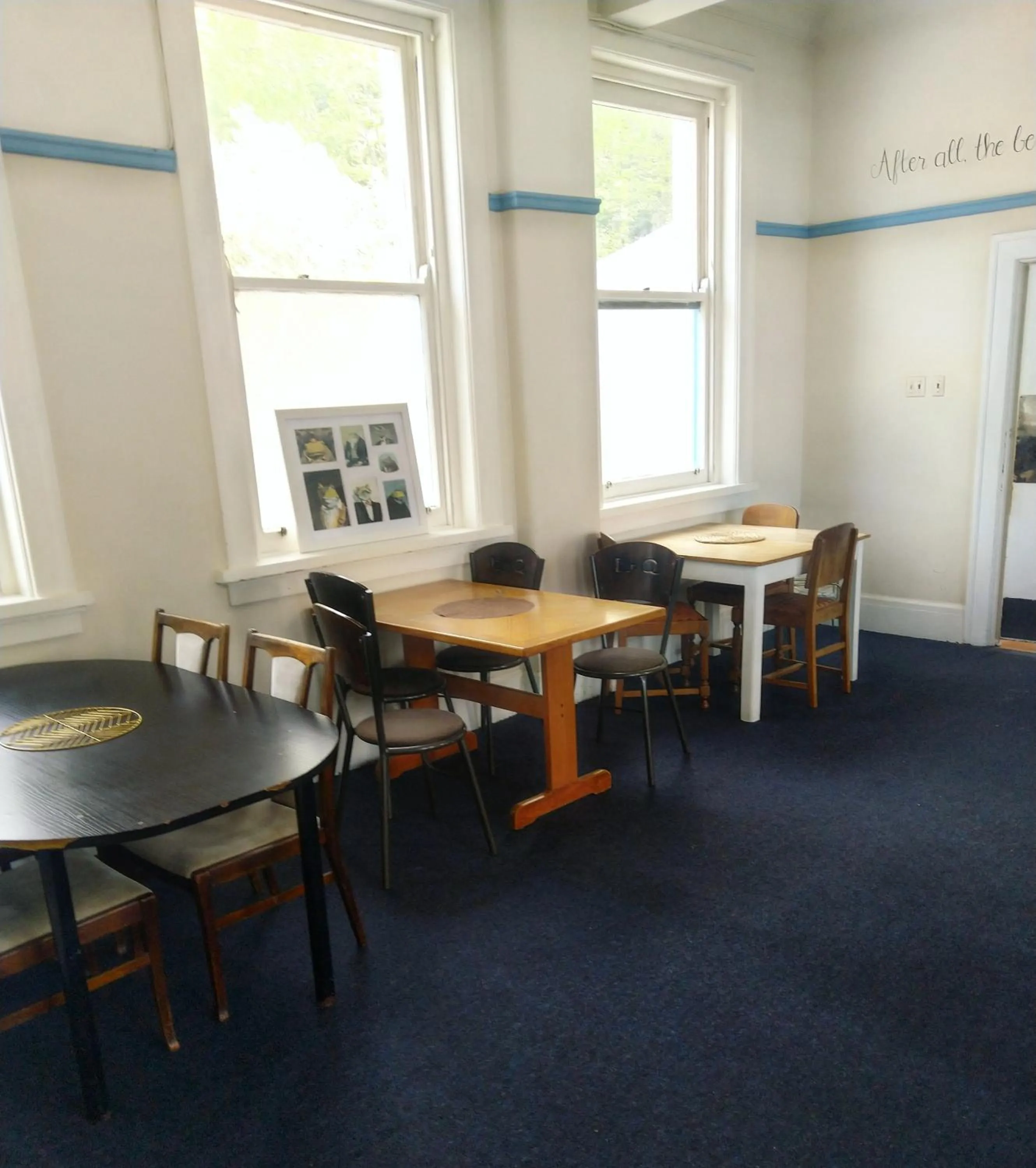 Living room in Crashpalace Napier