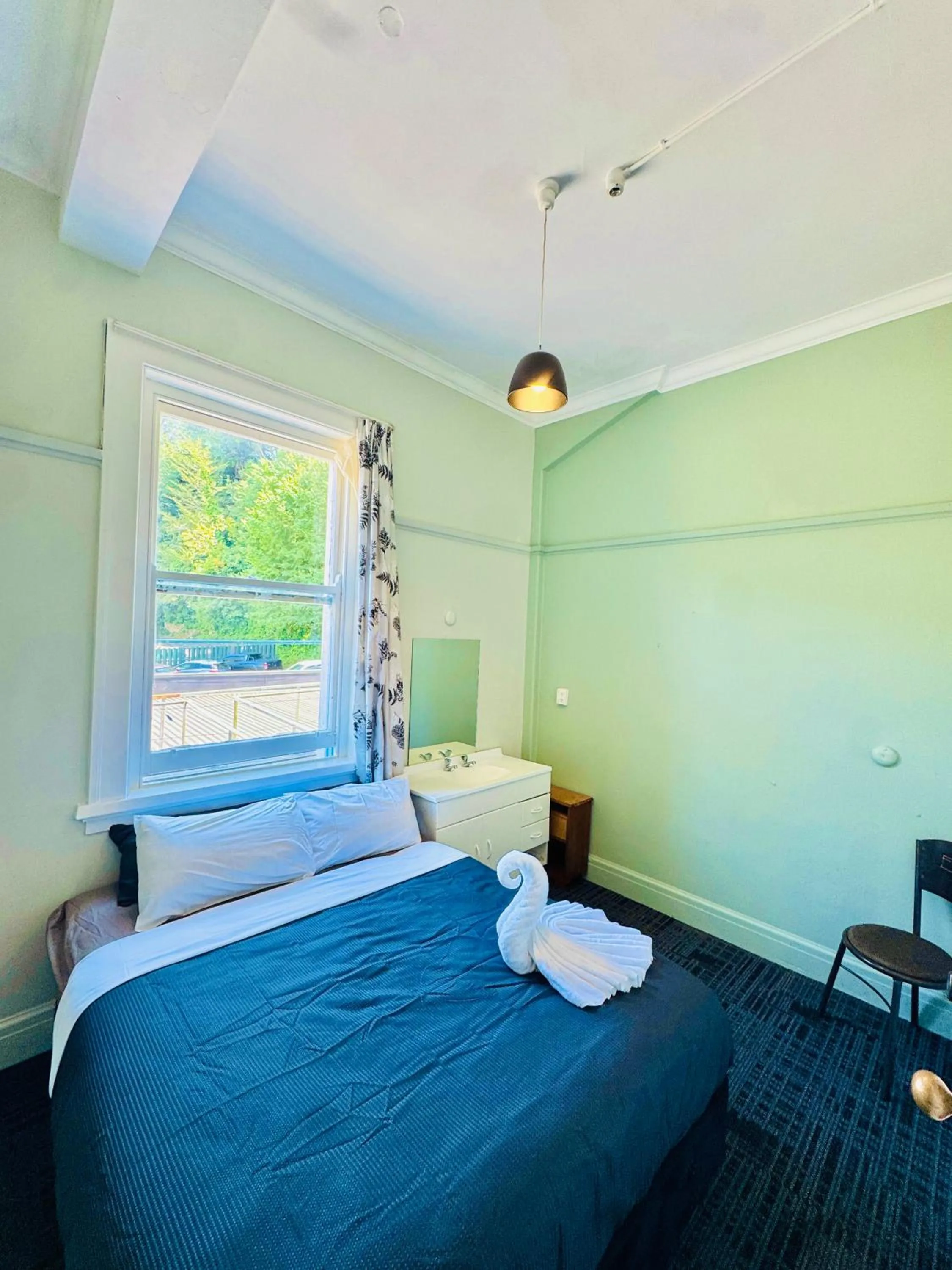 Bed in Crashpalace Napier