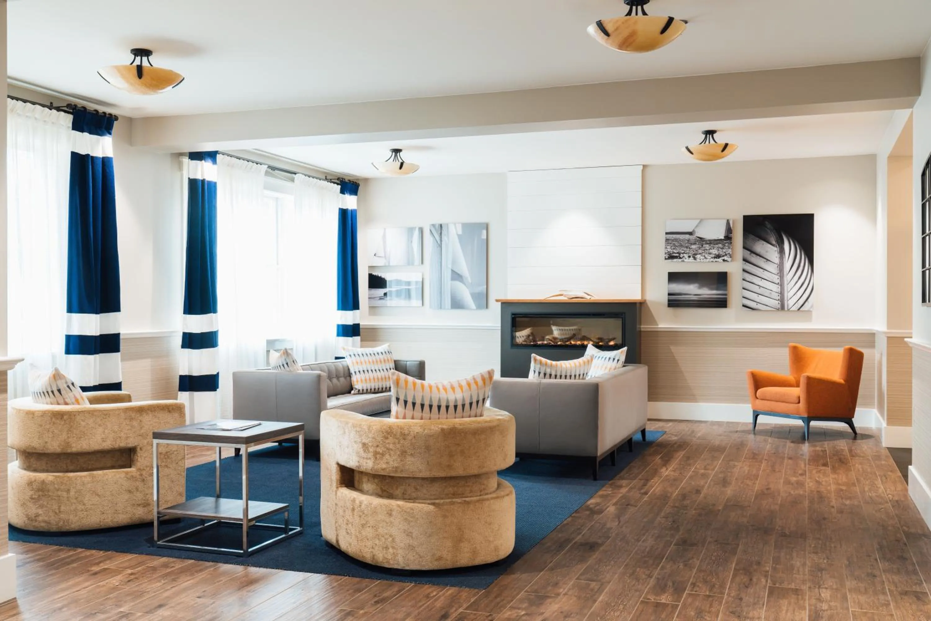 Lobby or reception in Belfast Harbor Inn