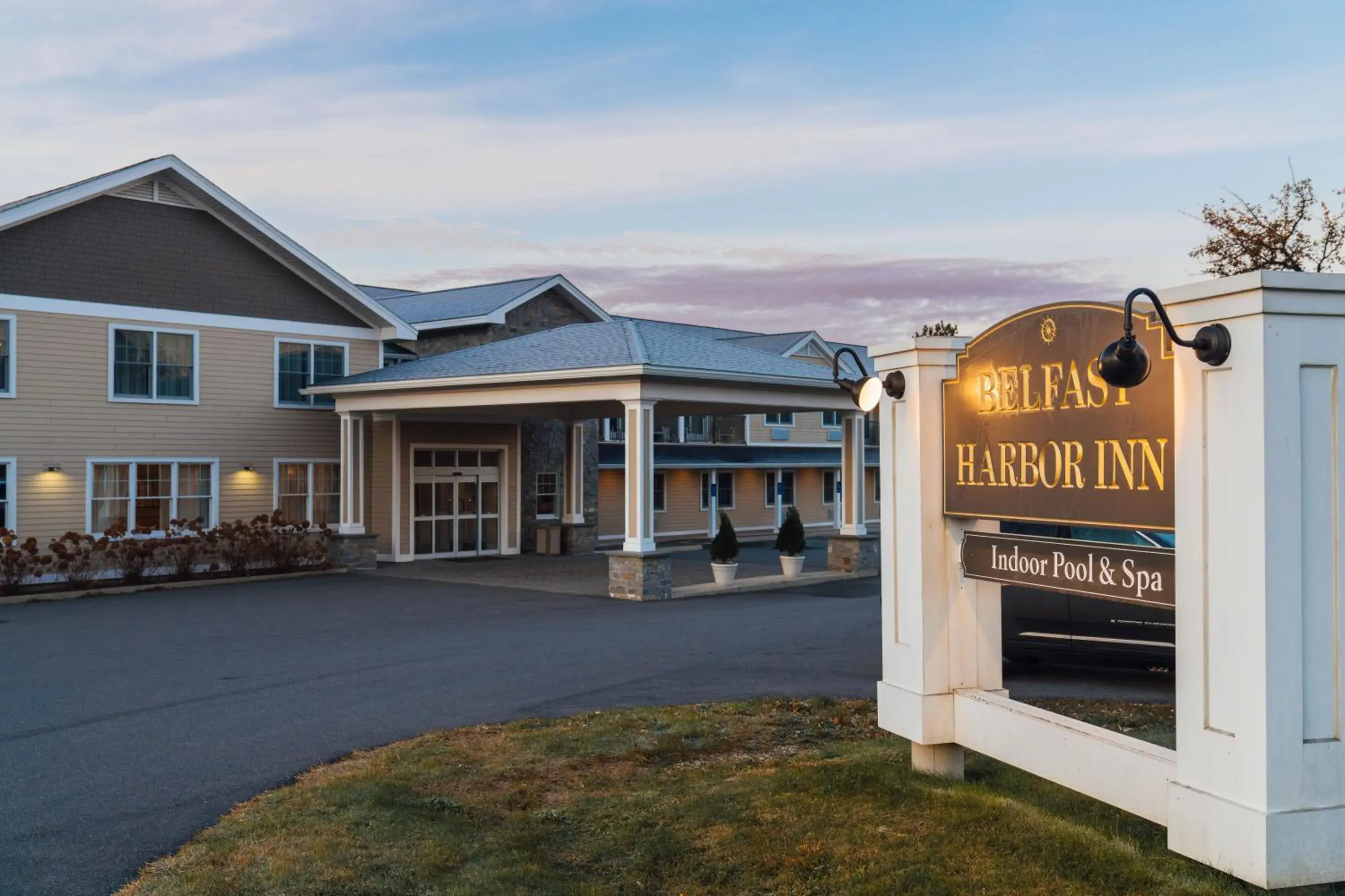 Property building in Belfast Harbor Inn Property building in Belfast Harbor Inn