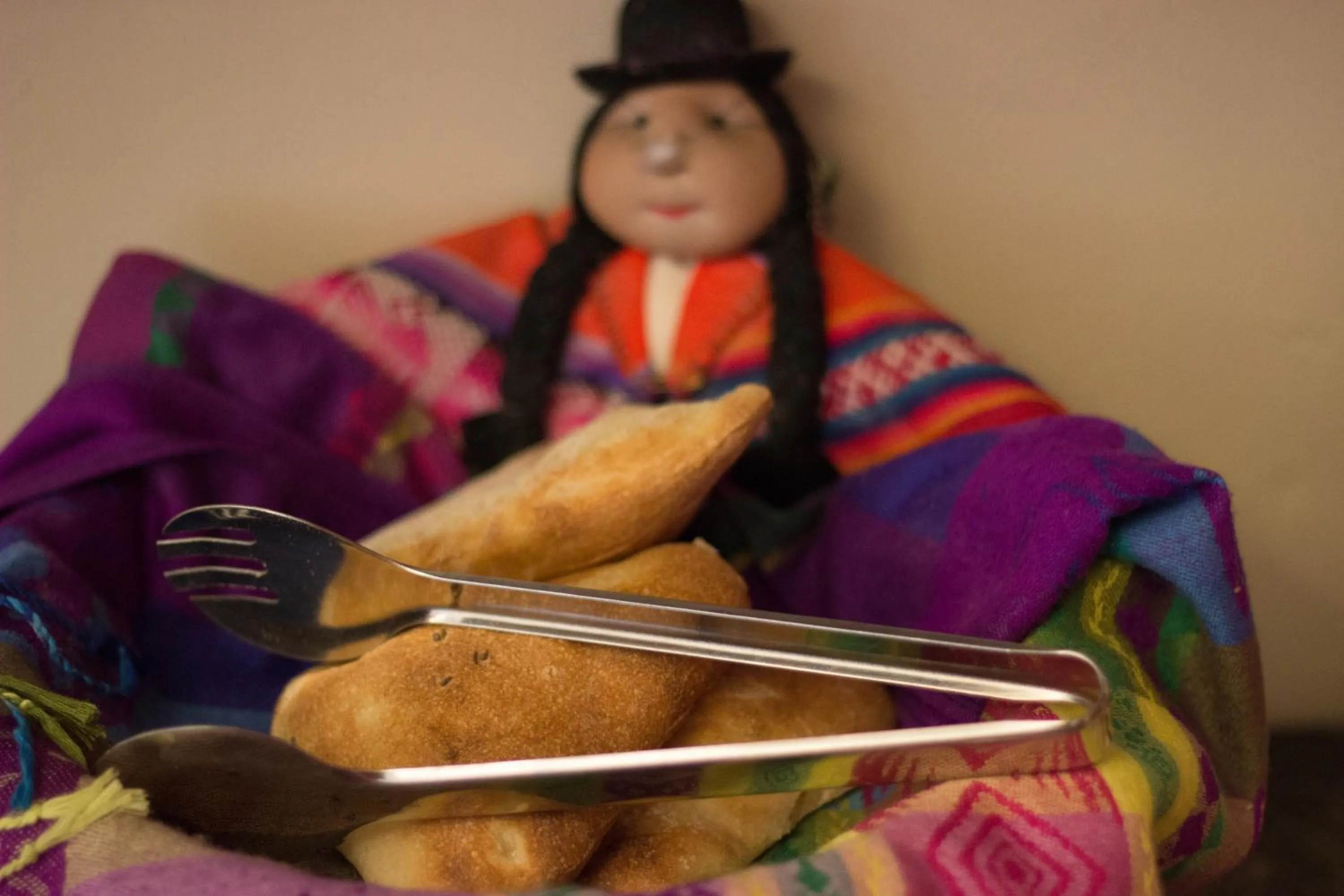 Buffet breakfast in Colonial Plaza Hotel