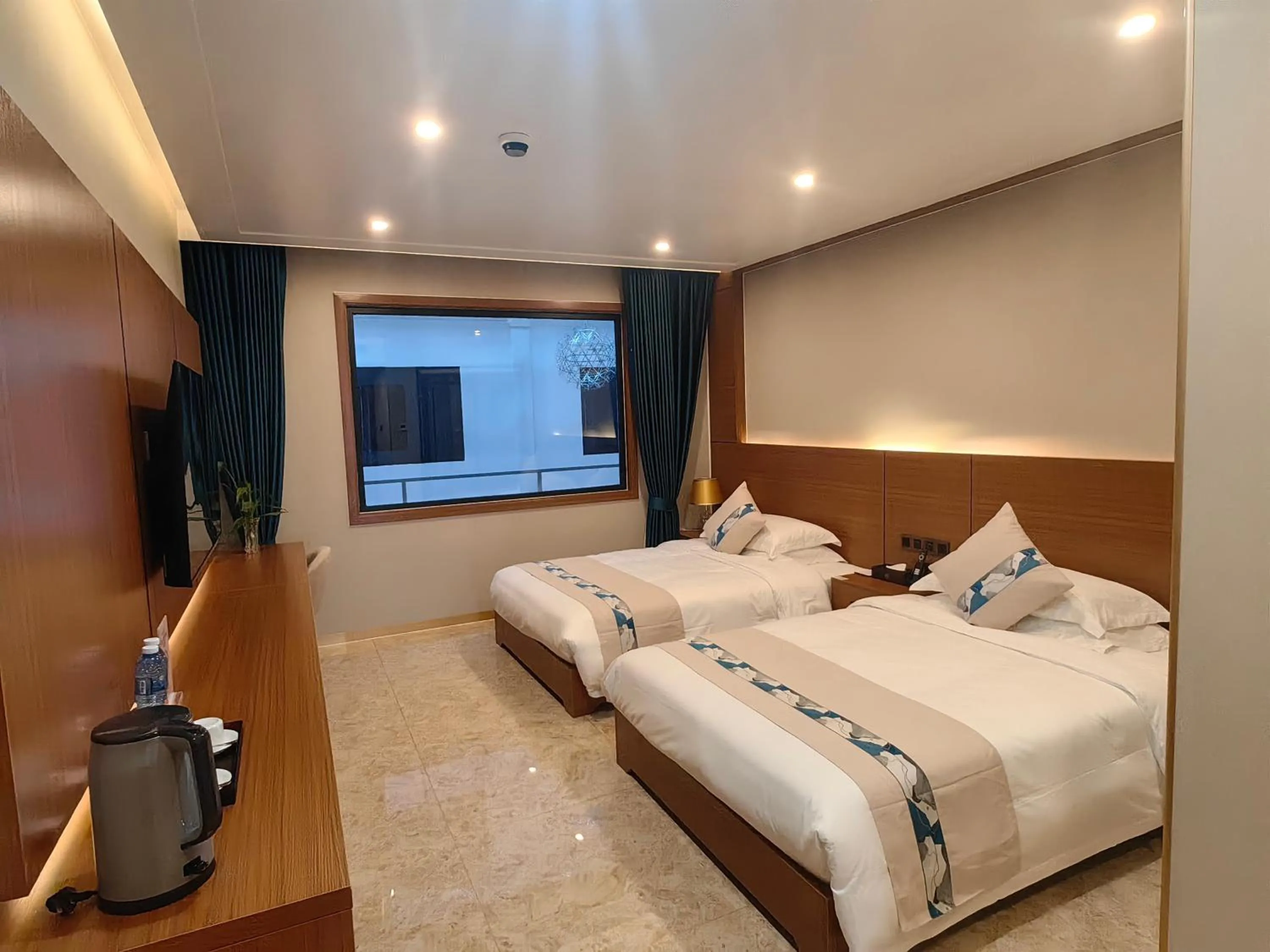 Bedroom, Bed in Royal International Hotel & Mall