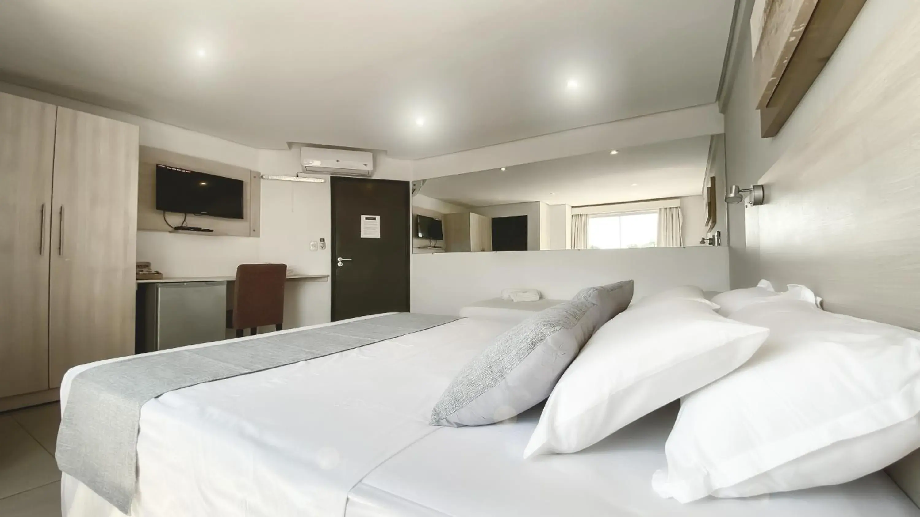 Double Room - single occupancy in Danieri Asunción Hotel Double Room - single occupancy in Danieri Asunción Hotel
